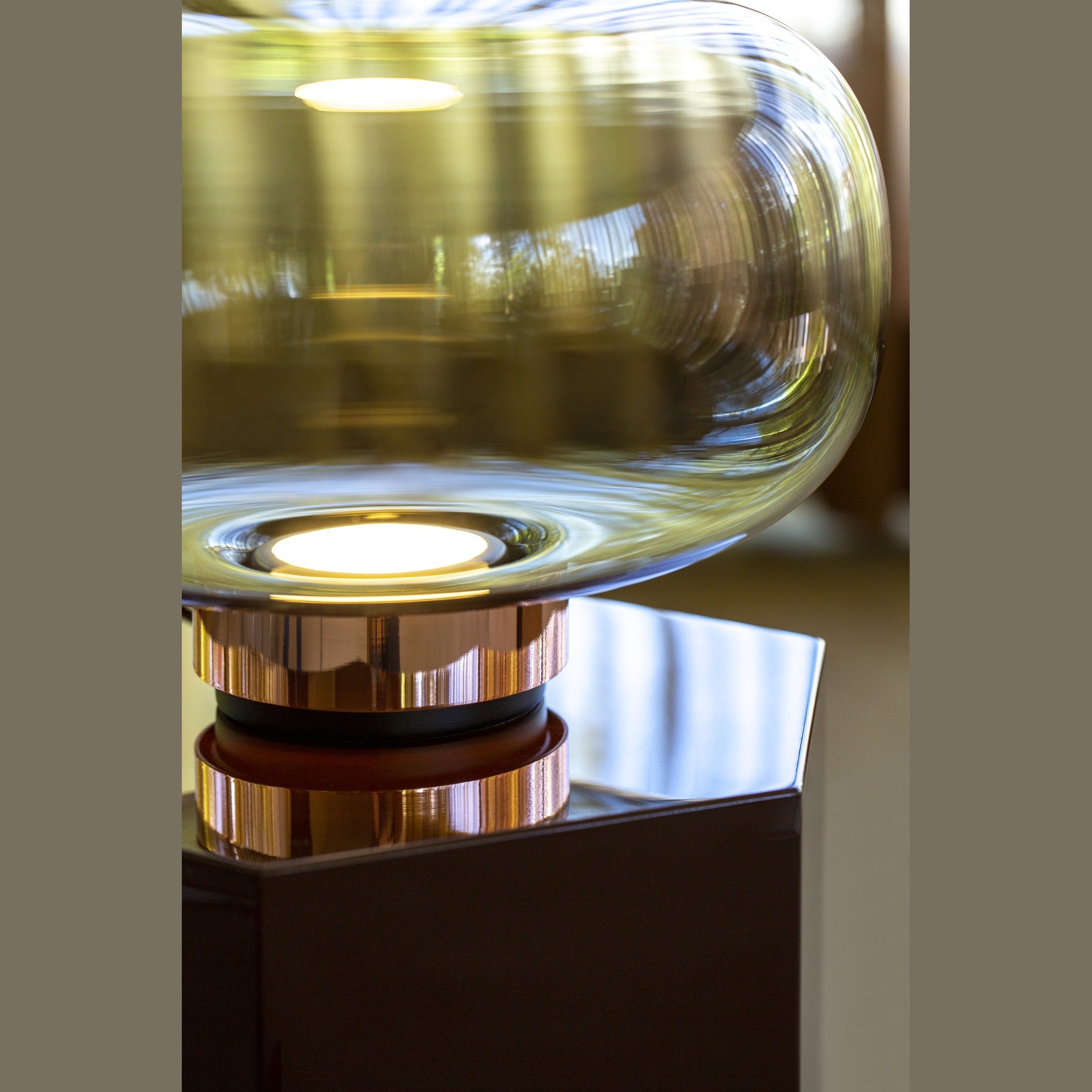 TOOY Legier Table Lamp - 26cm