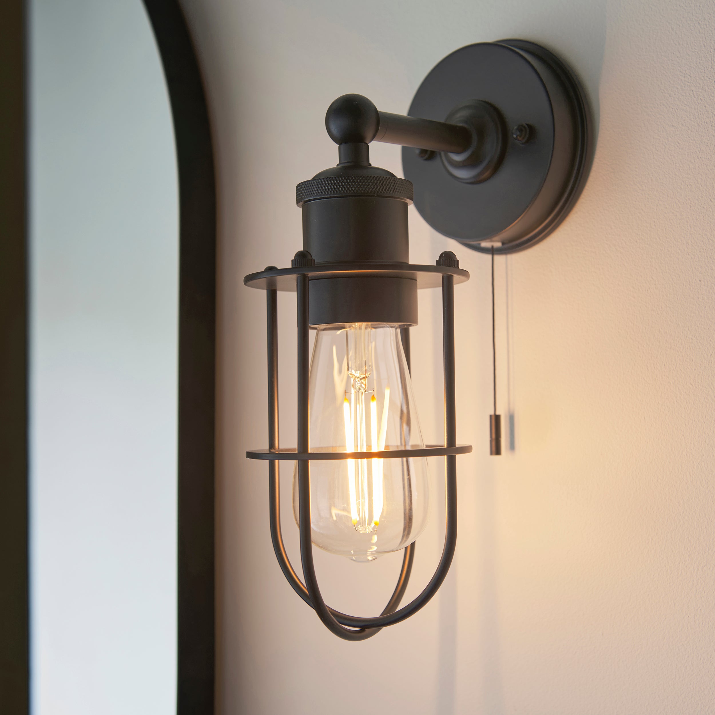 Utopia Aviary Single Wall Light - Matt Black