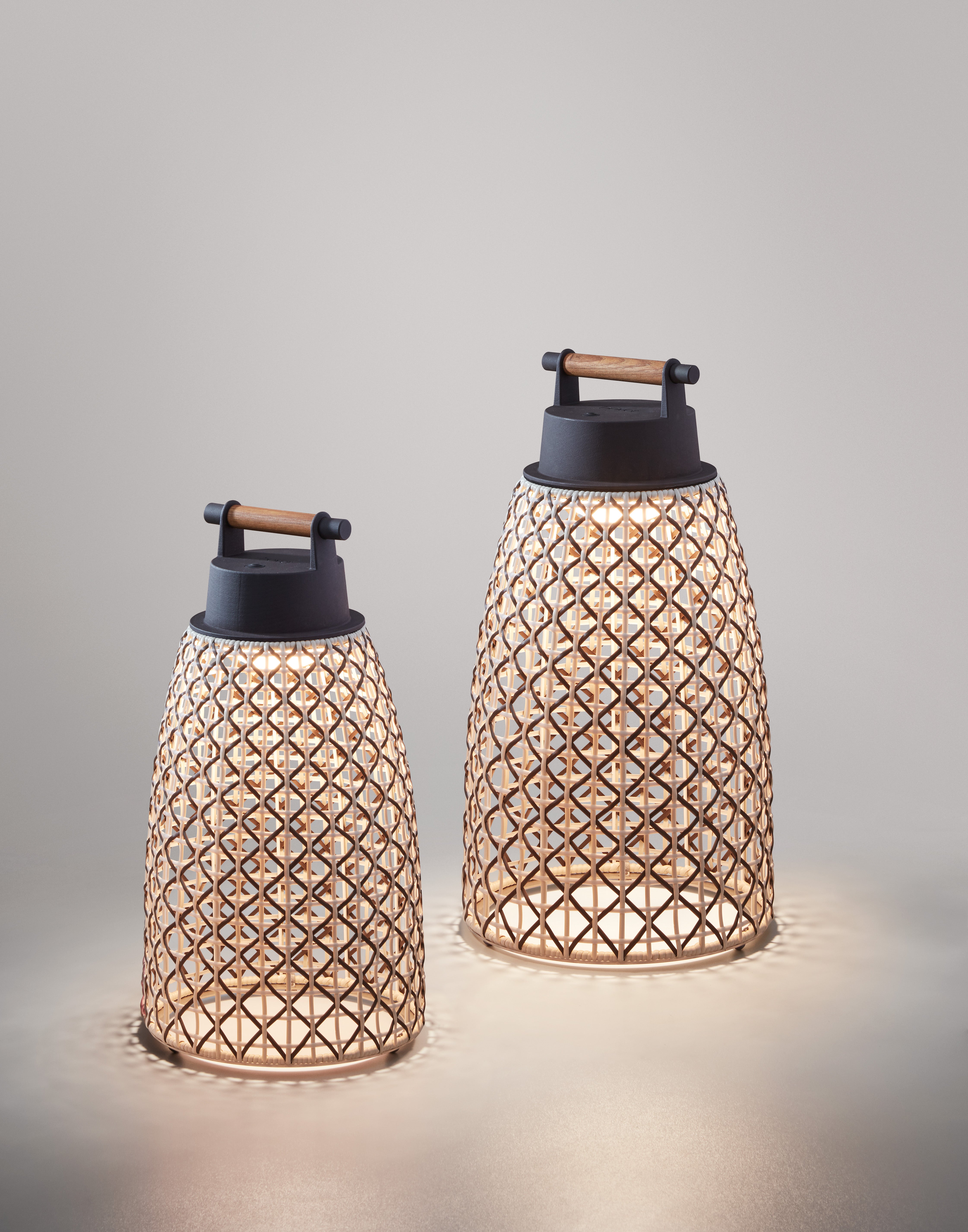 Bover Nans Portable M/41 Small Outdoor Table Lamp