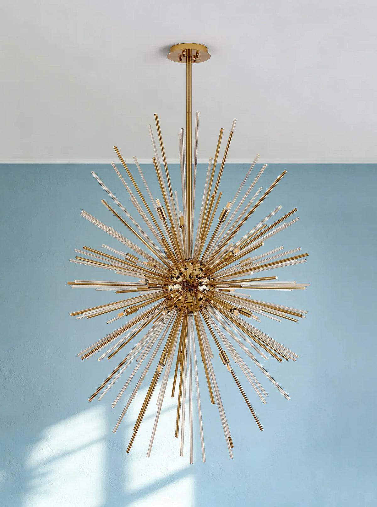 Fabula Kempton Sputnik Glass Rod Vertical Oval Pendant Light – 75 cm – Brass & Cognac