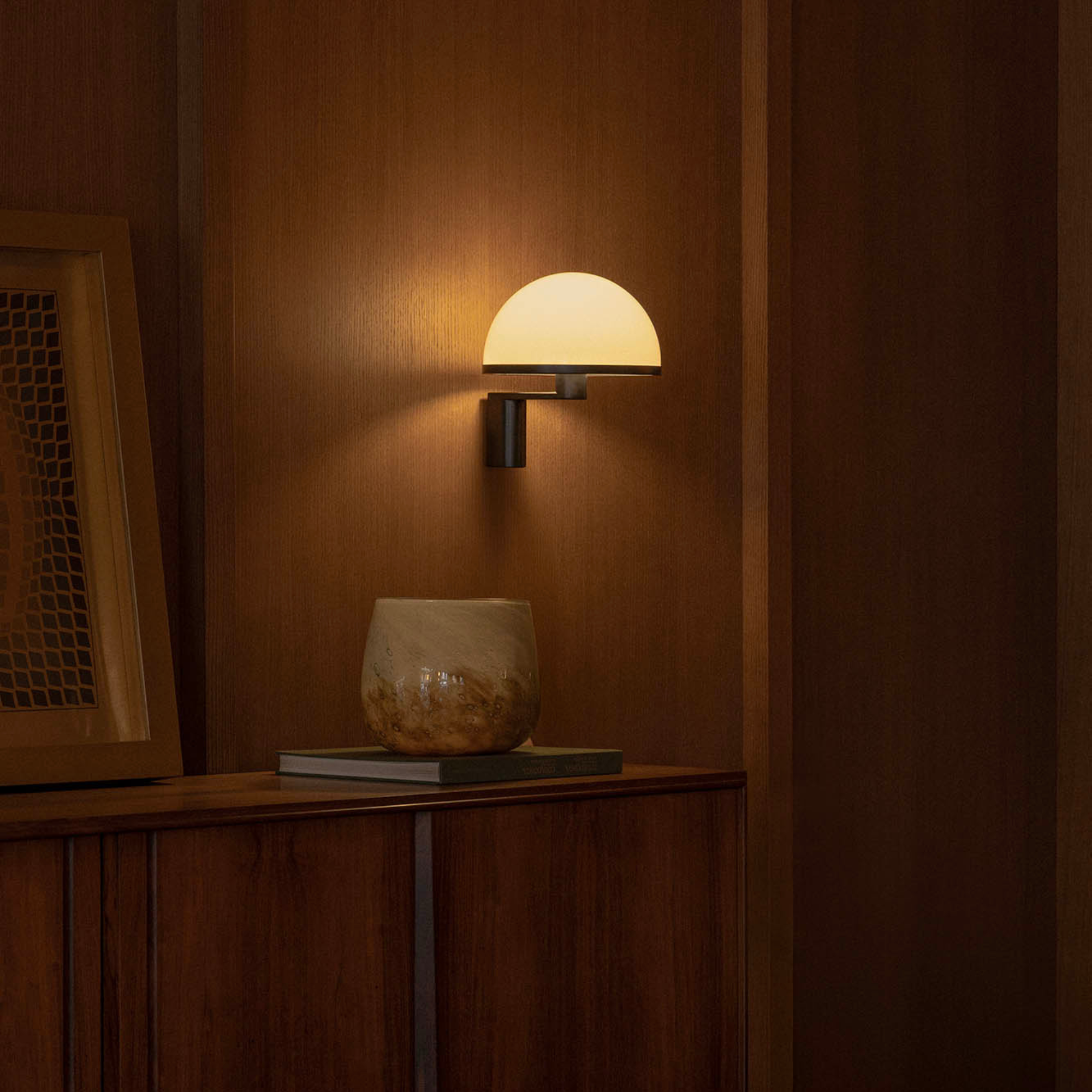 Faro DOME Wall Lamp - Satin Black & Gloss White