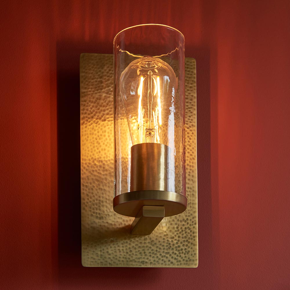 Utopia Swirl Single Wall Light - Hammered Brass Plate & Textured Clear Glass