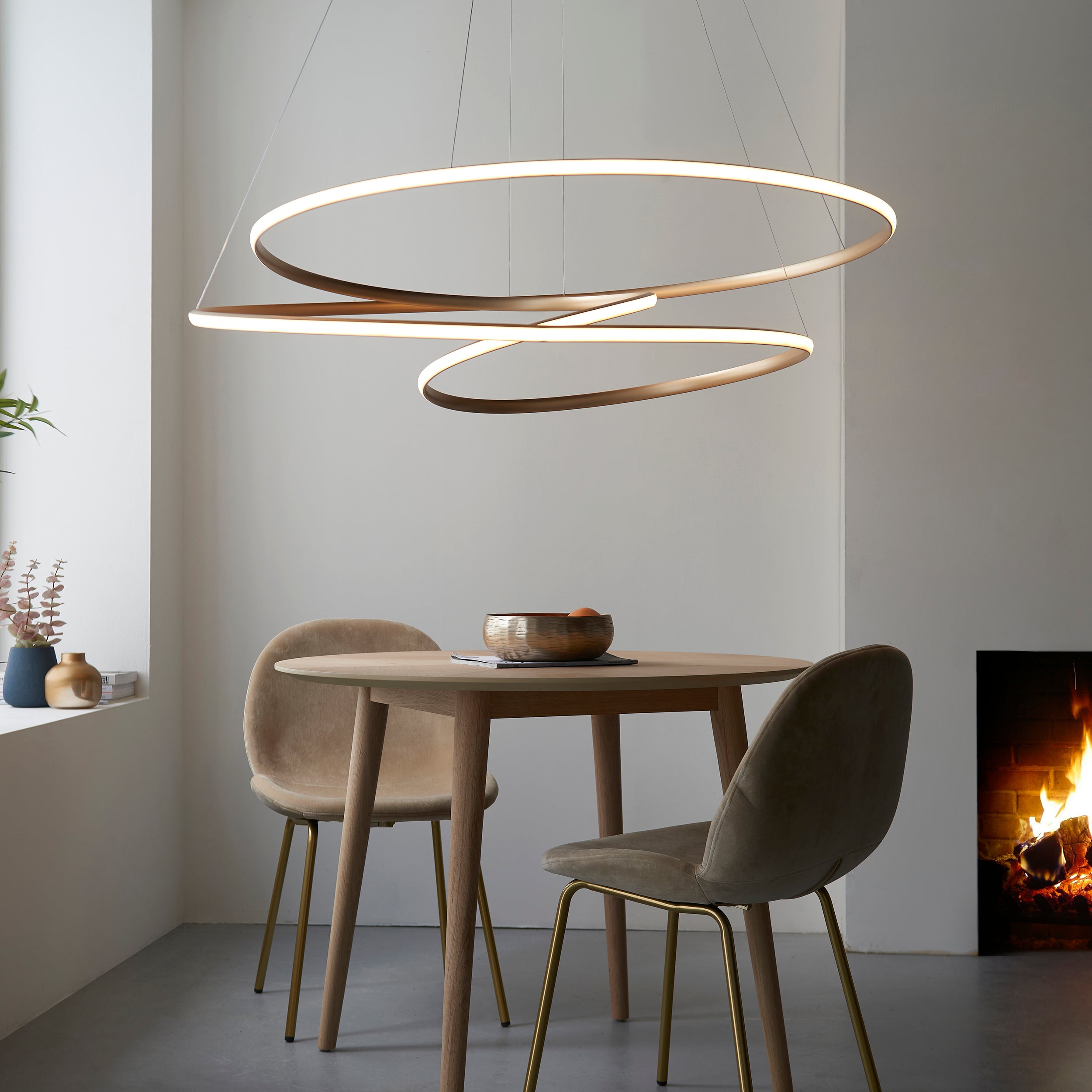 Utopia Ribbon Hoop Pendant - Gold - Extra Large