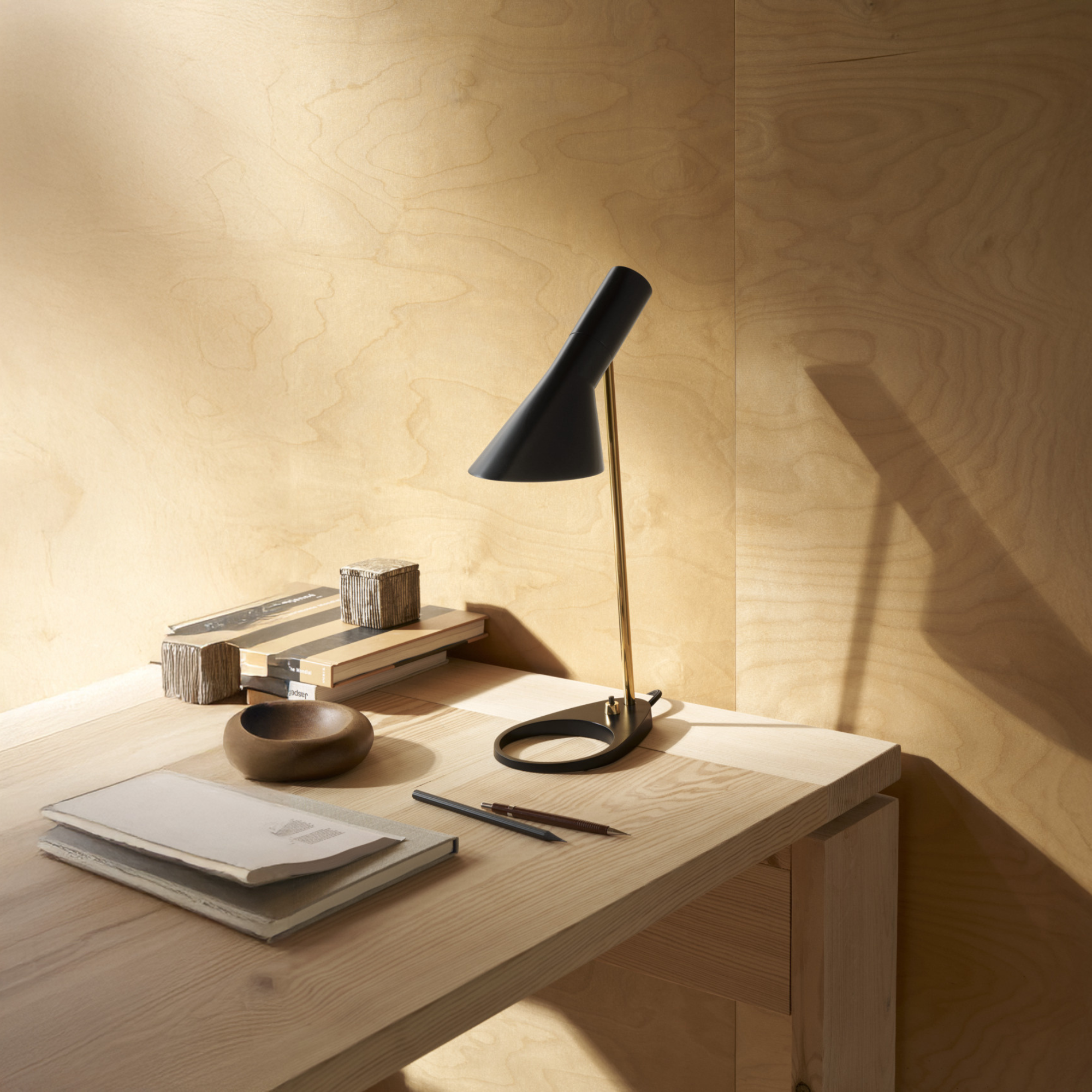 Louis Poulsen AJ Mini Table Lamp - Various Colours