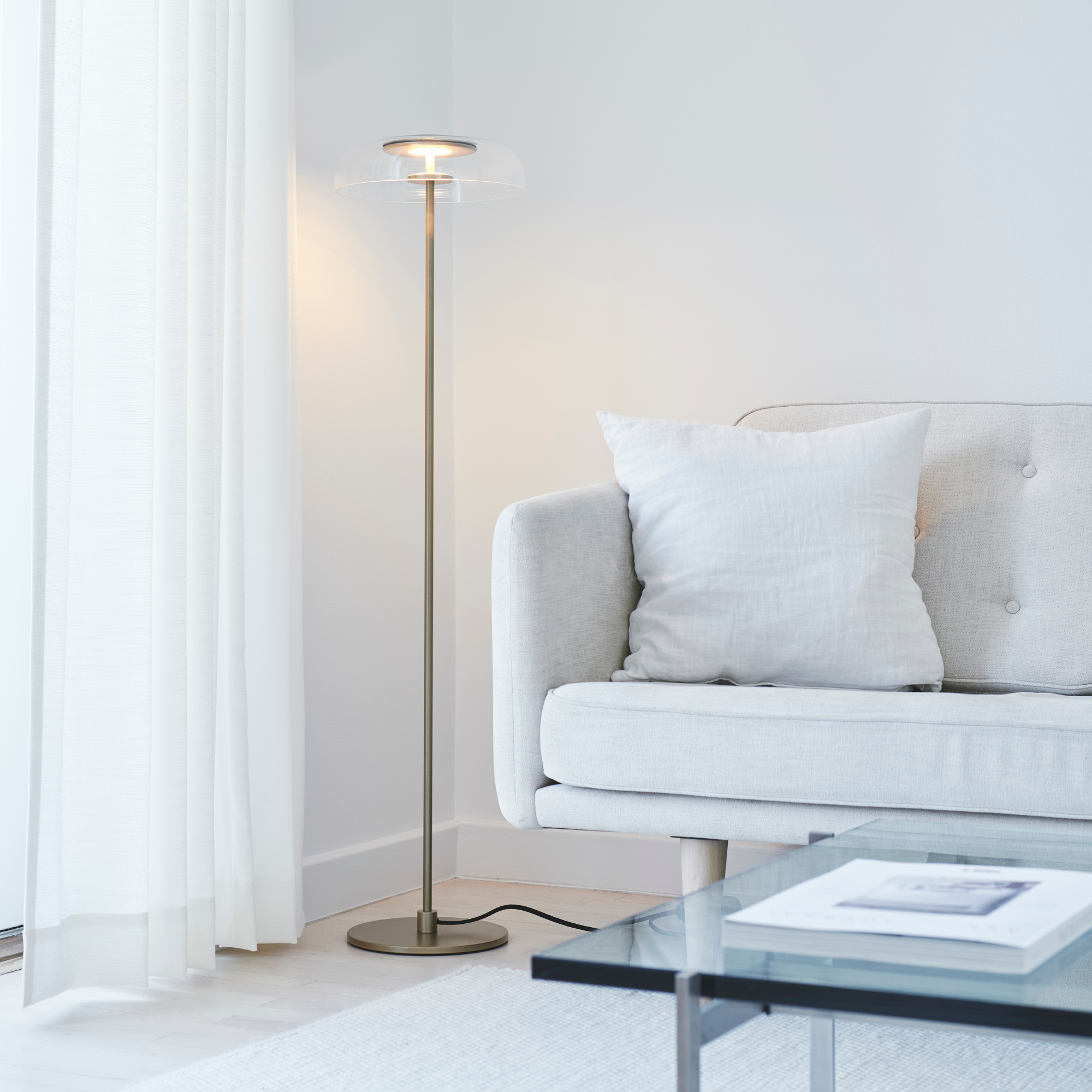 Nuura Blossi Floor Lamp - Nordic Gold & Clear Glass