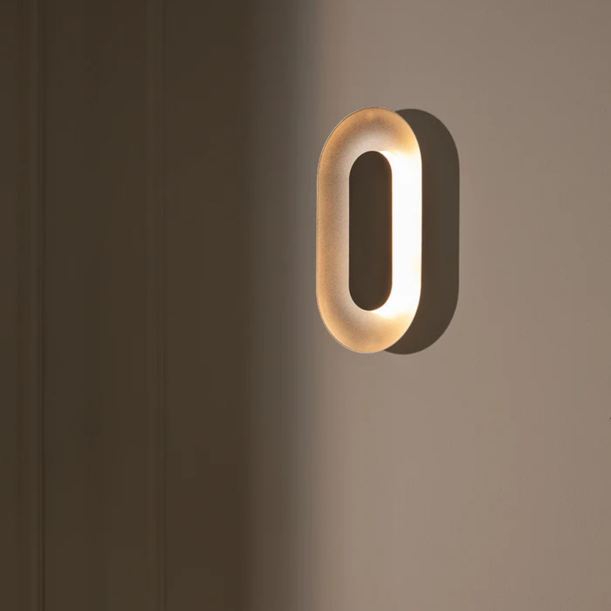 Nuura Sasi Small Wall Light - Silver