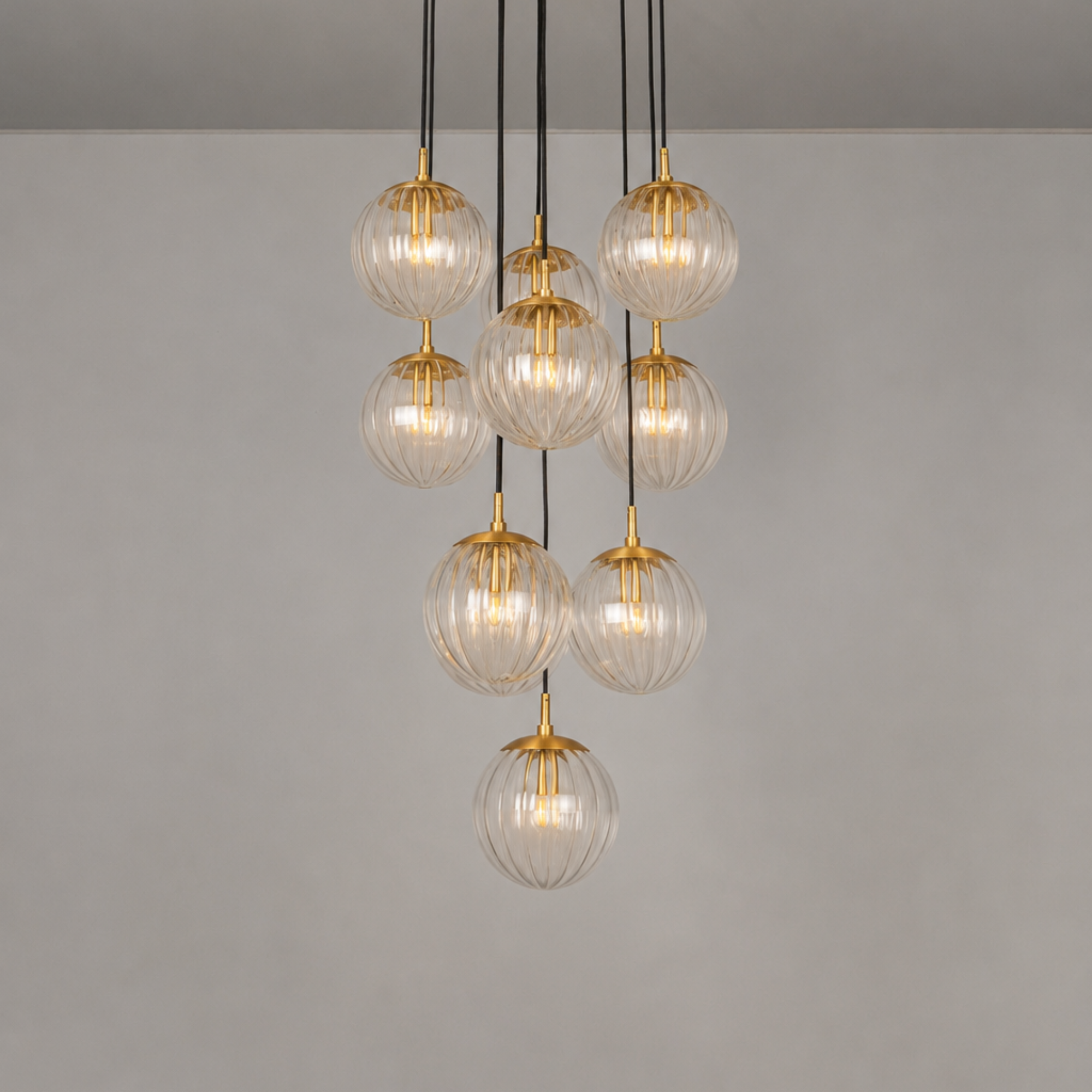 Schwung Globe Cluster 10 Light Chandelier - Dries Ribbon Glass
