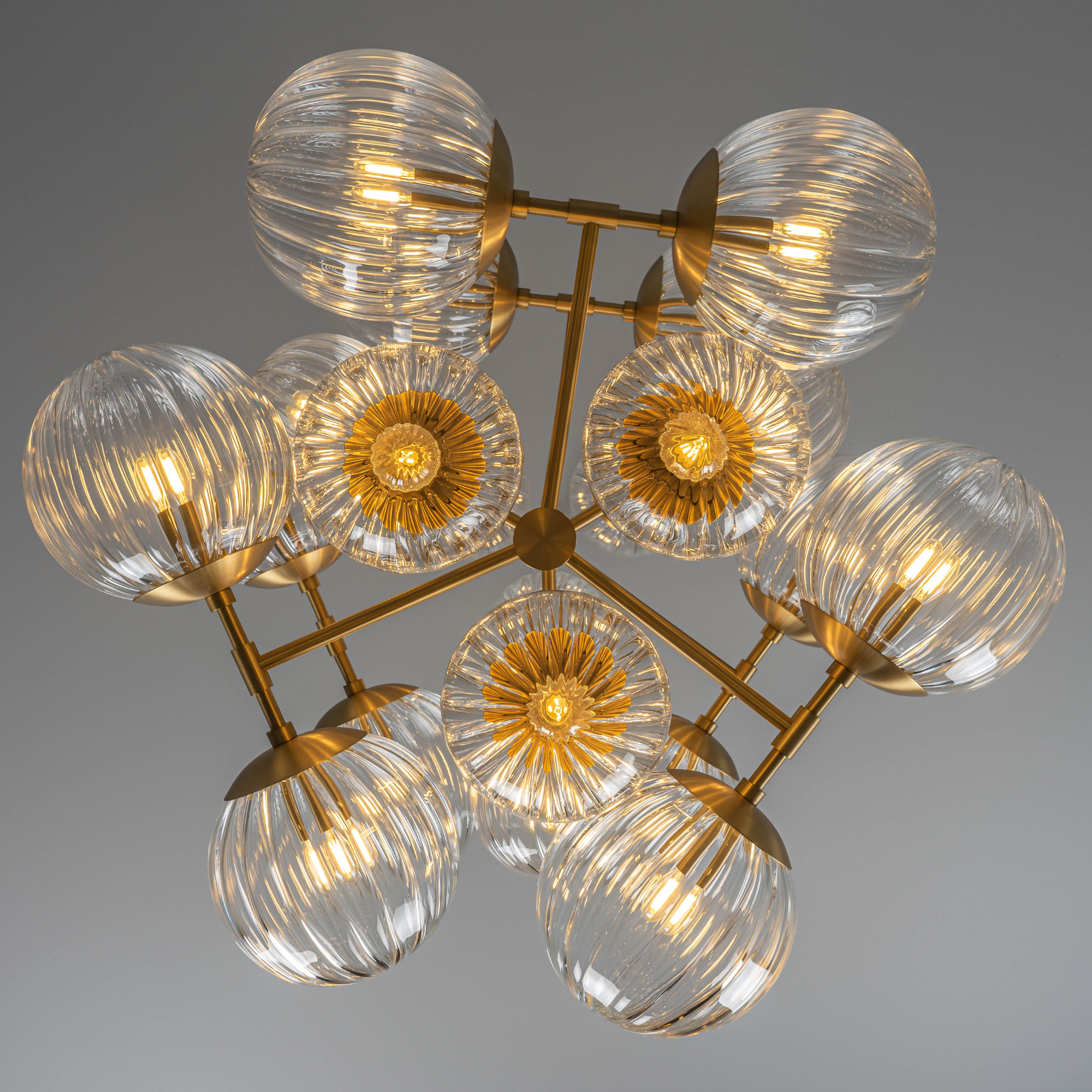 Schwung Glow 21 Light Chandelier - Dries Ribbon Glass