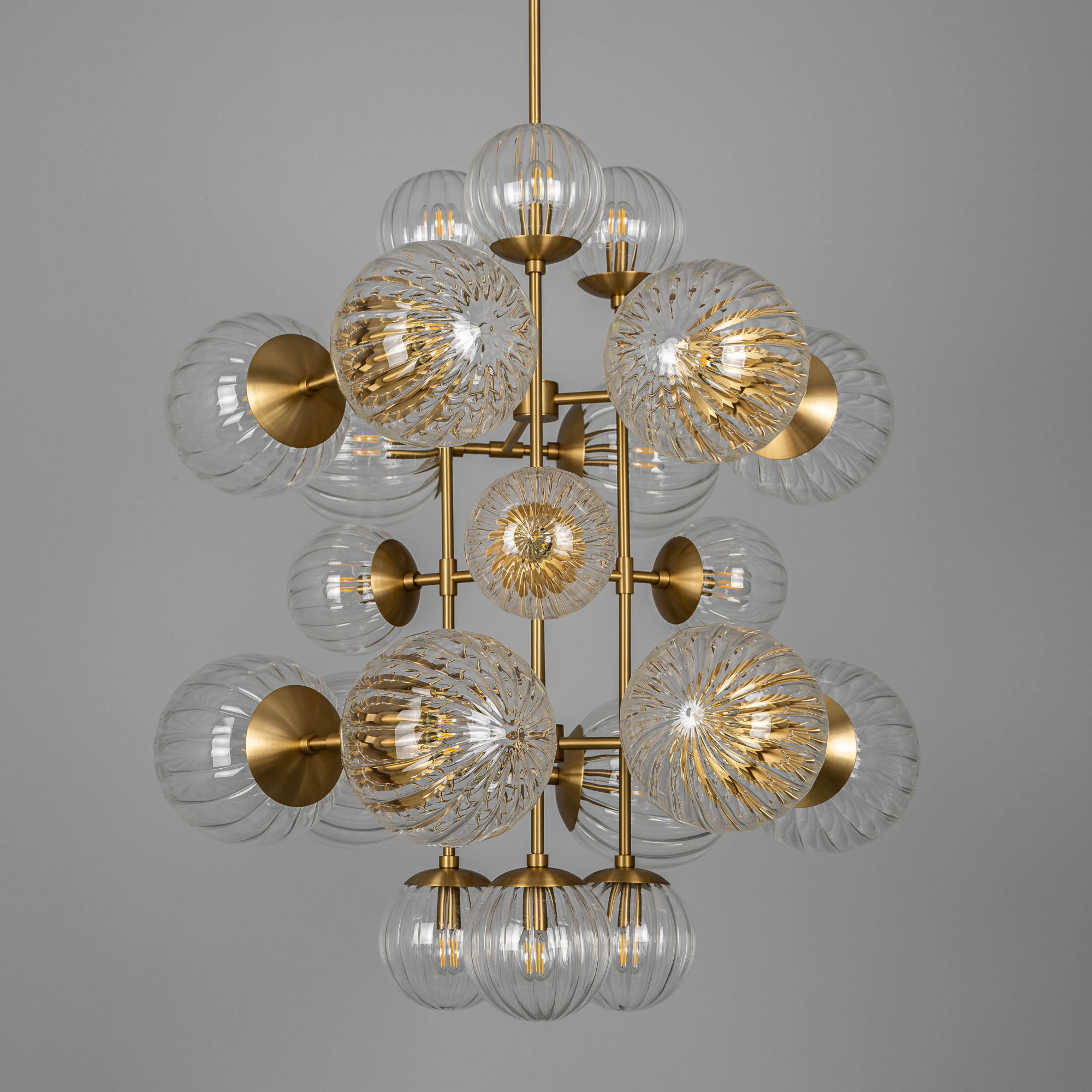 Schwung Glow 21 Light Chandelier - Dries Ribbon Glass