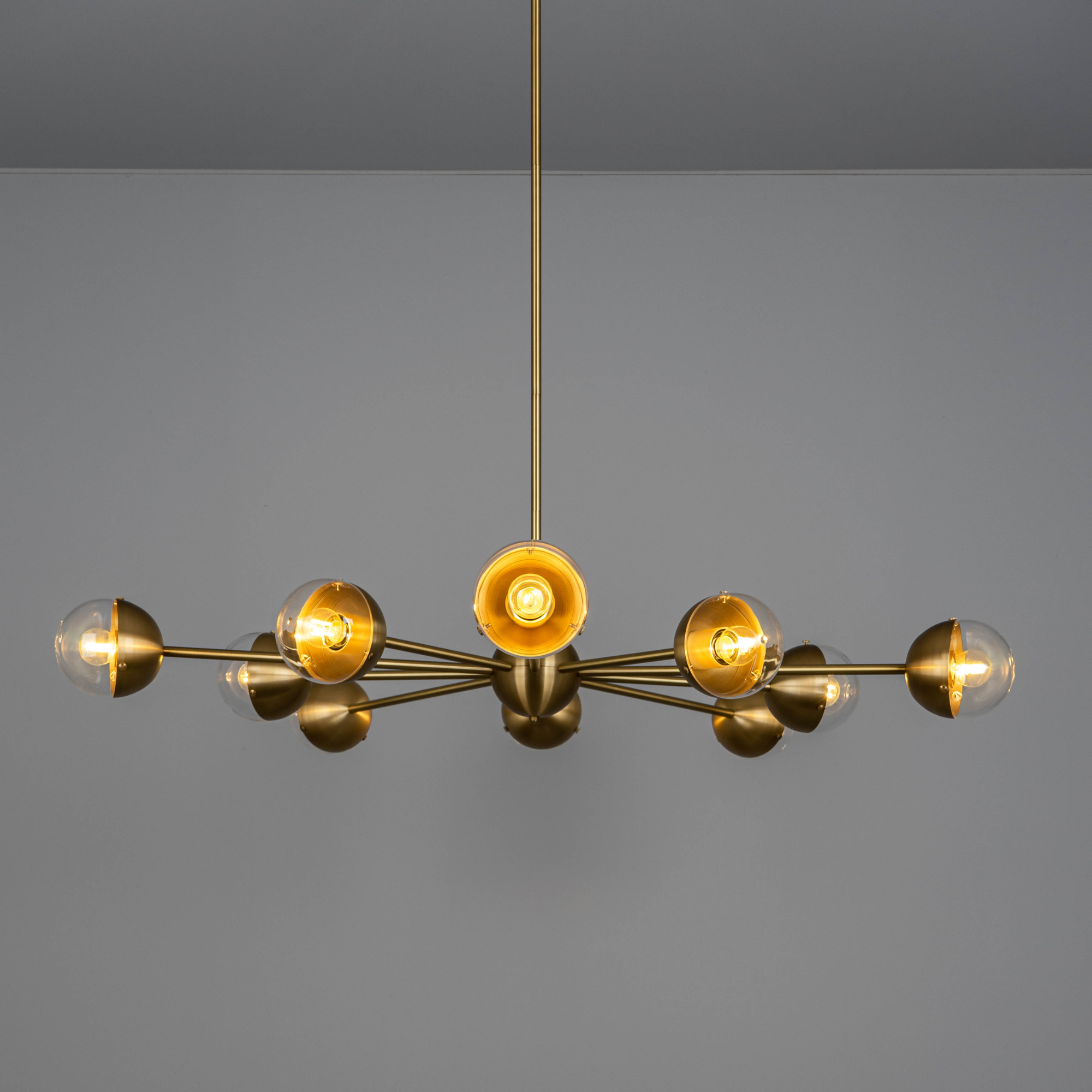 Schwung Molecule Spark Round 10 Light Chandelier - Transparent Glass