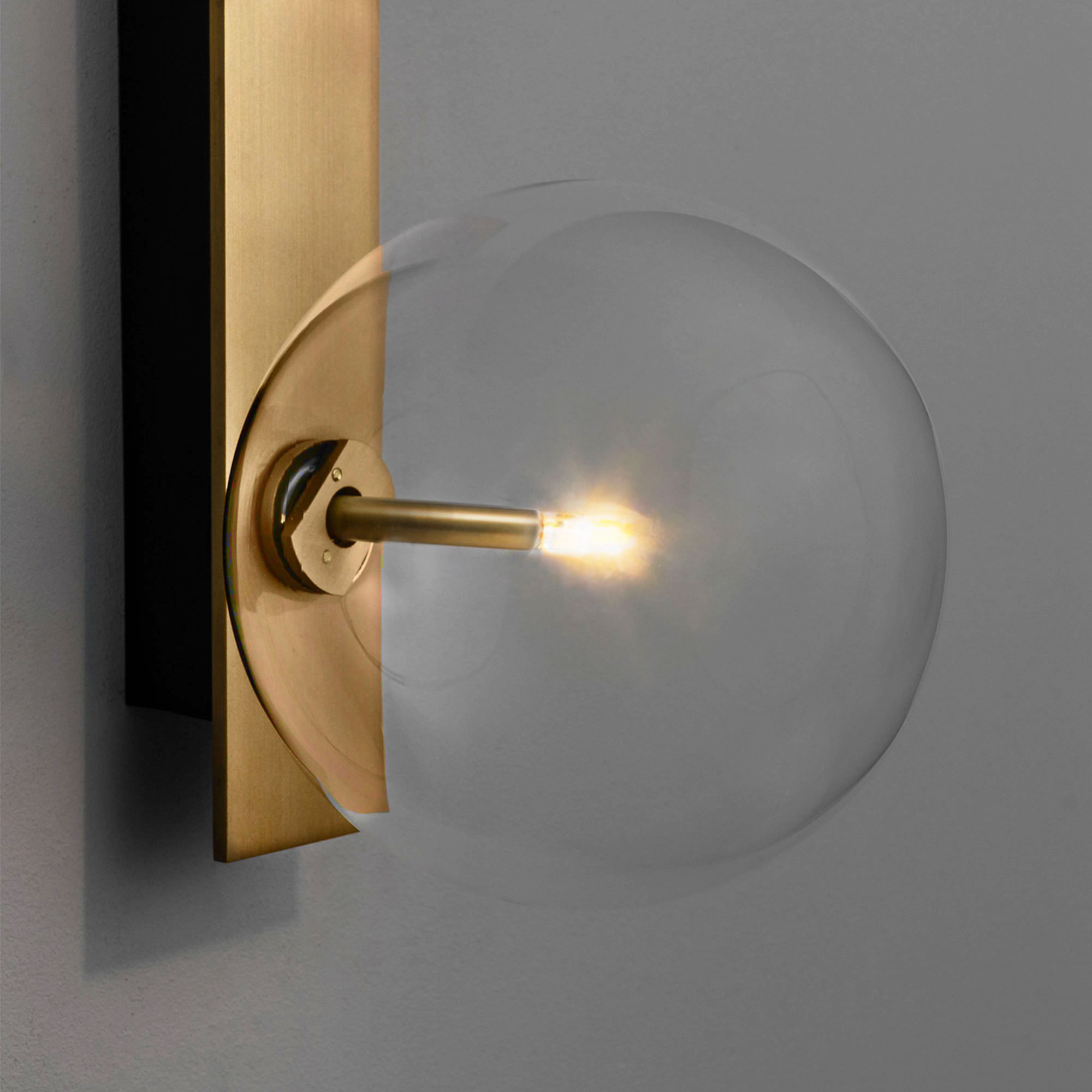 Schwung Oslo Dual Wall Sconce Light - Transparent Glass