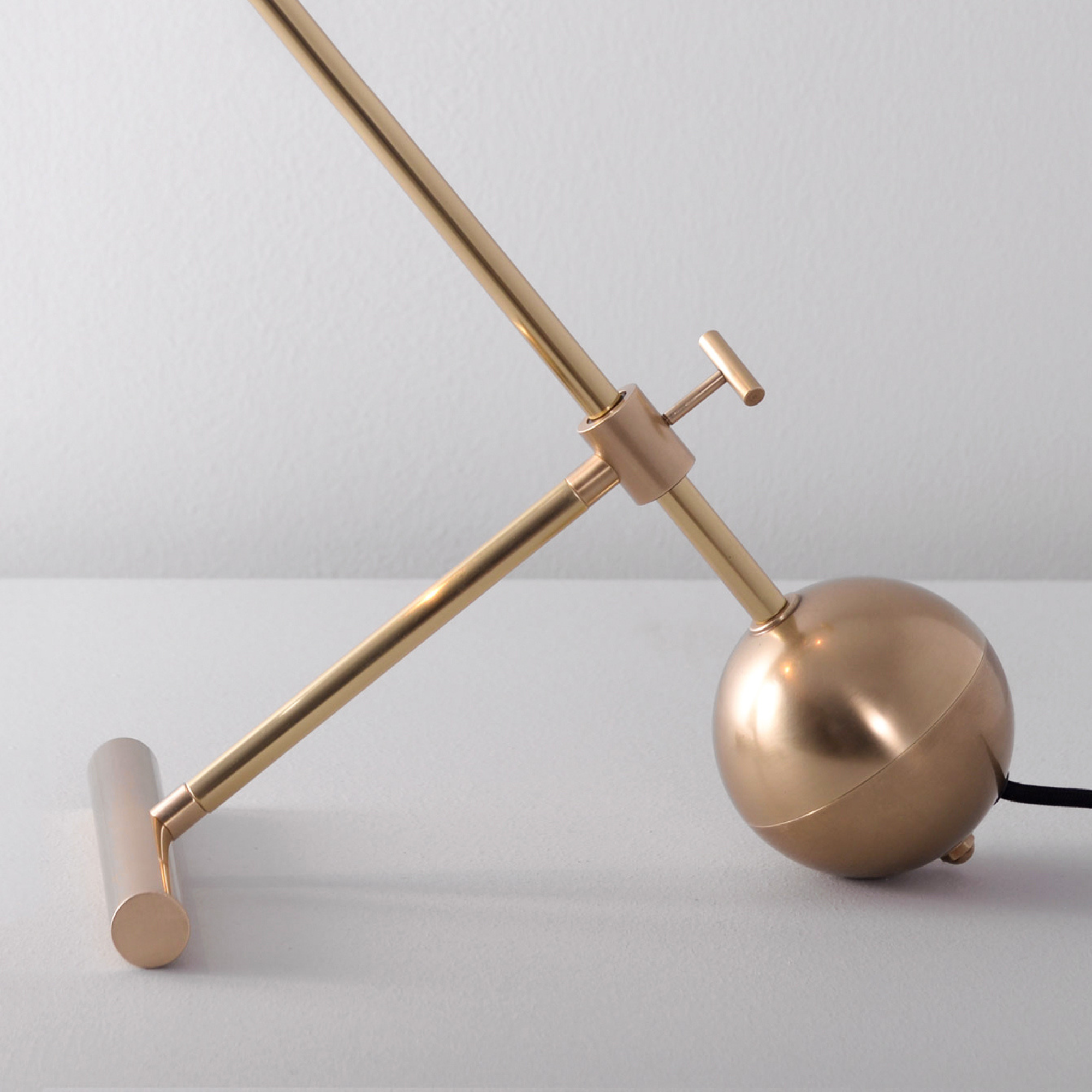 Schwung Zosia Table Lamp - Transparent Glass
