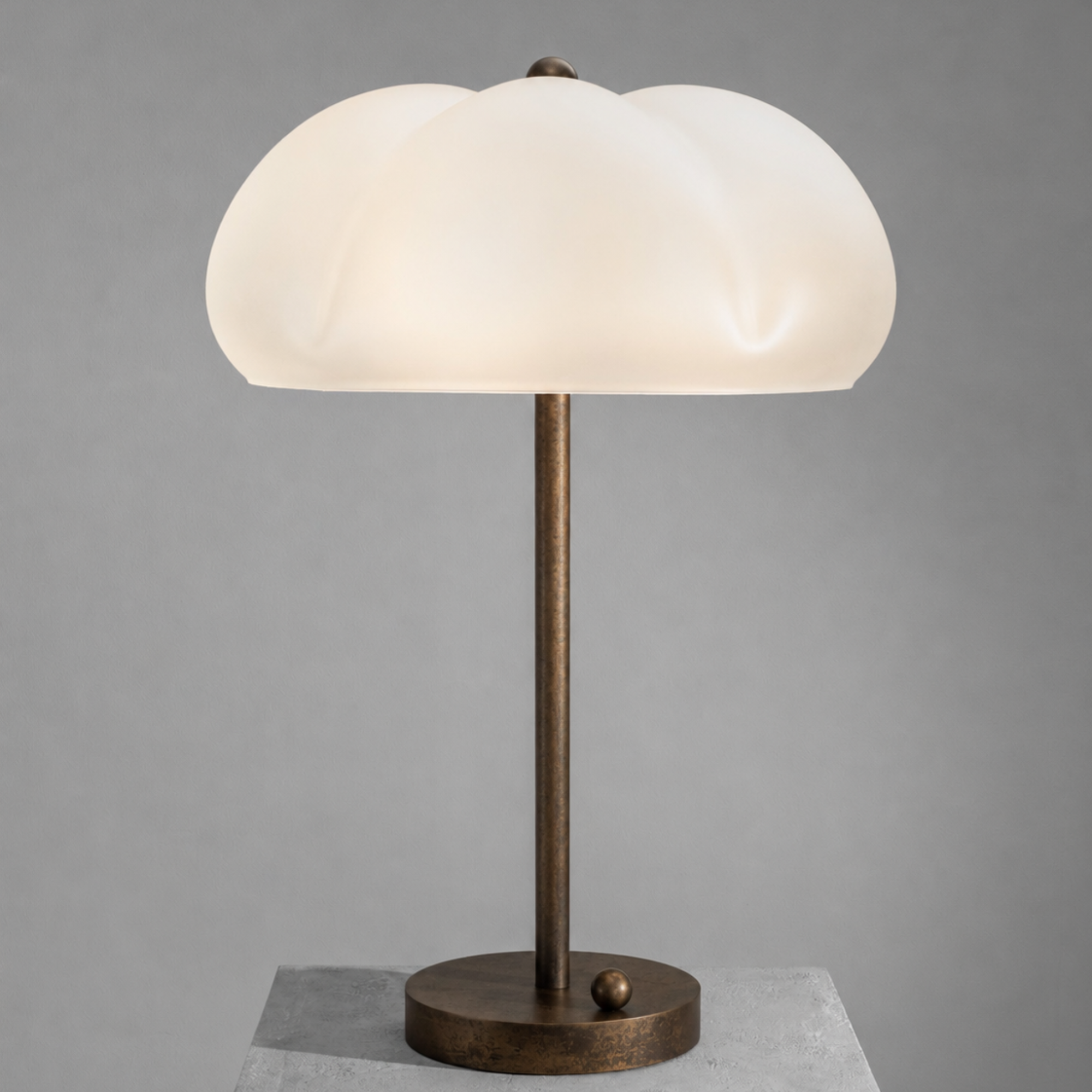 Schwung Hana Table Lamp