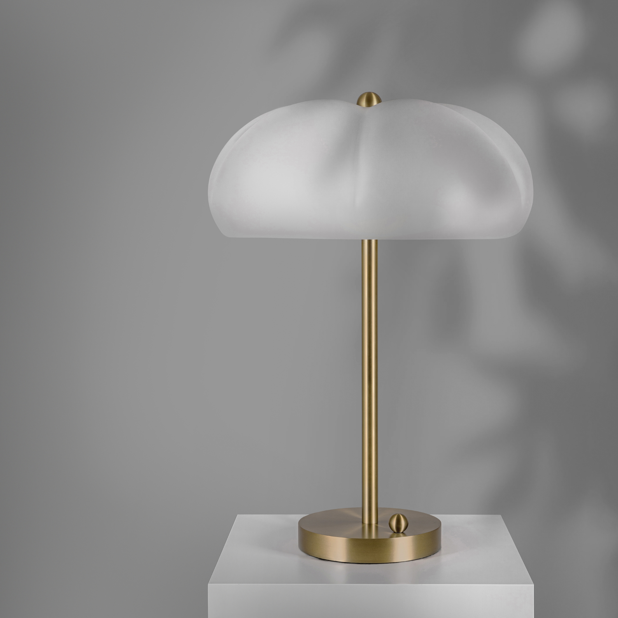Schwung Hana Table Lamp
