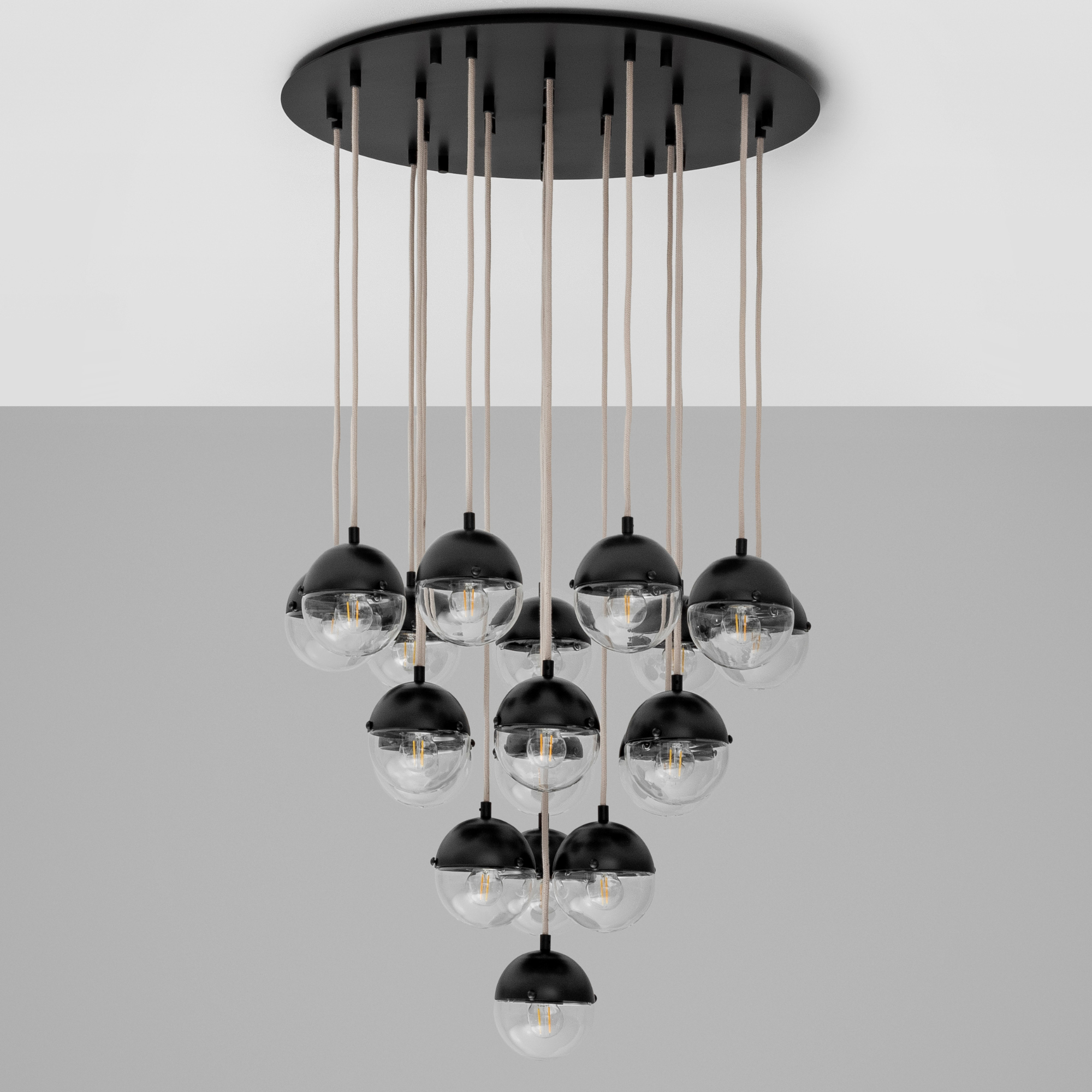 Schwung Molecule Cluster 19 Light Chandelier - Transparent Glass