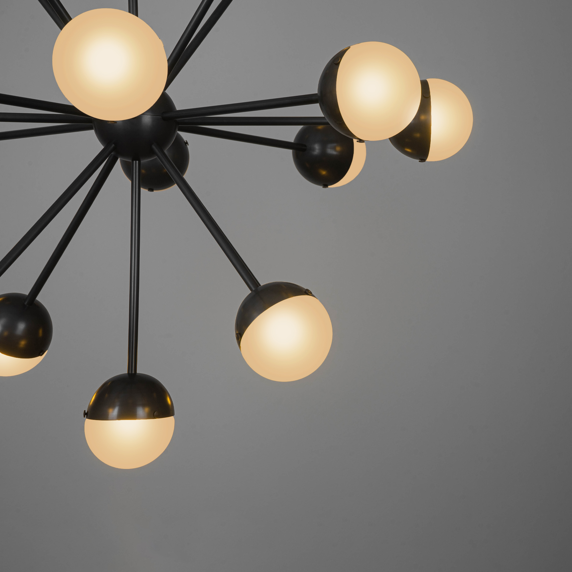 Schwung Molecule Spark Round 17 Light Chandelier - Frosted Glass