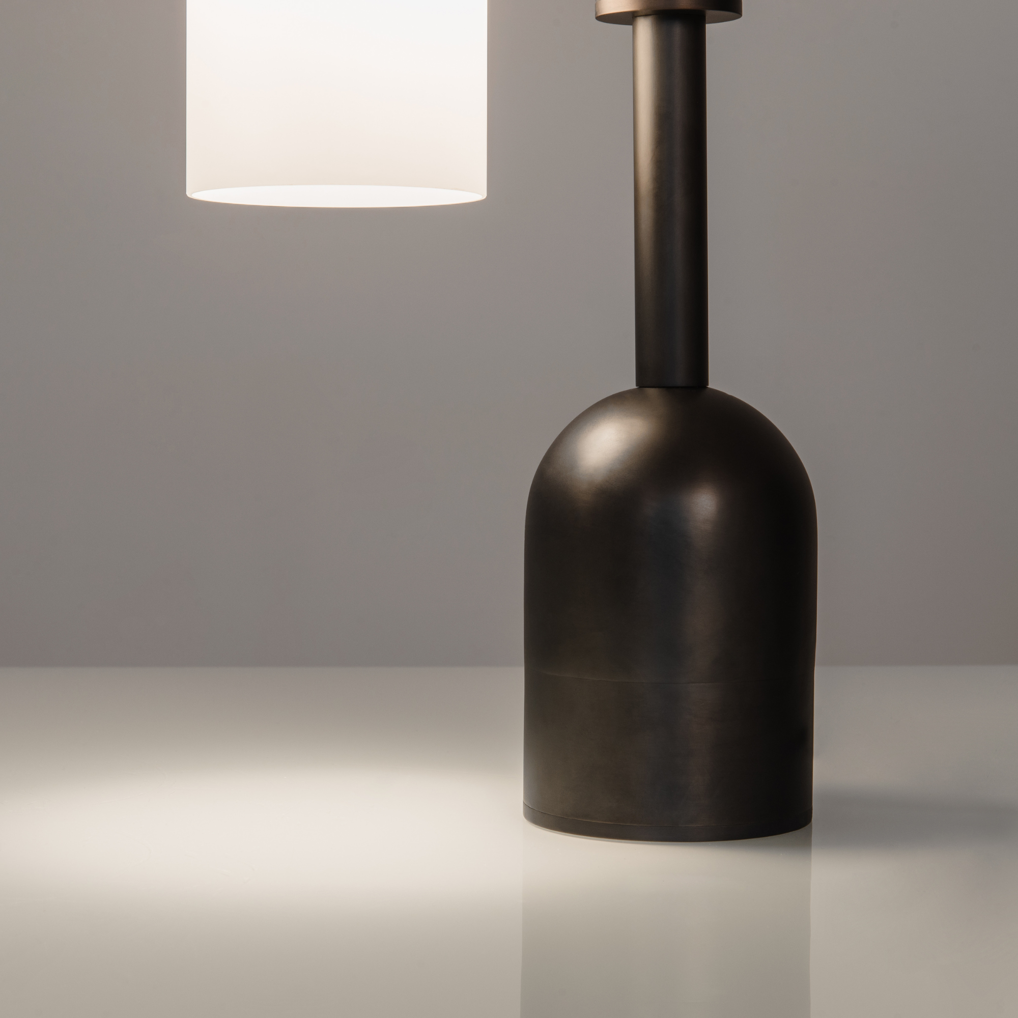 Schwung Odyssey 1 Table Lamp - Opal Mat Glass