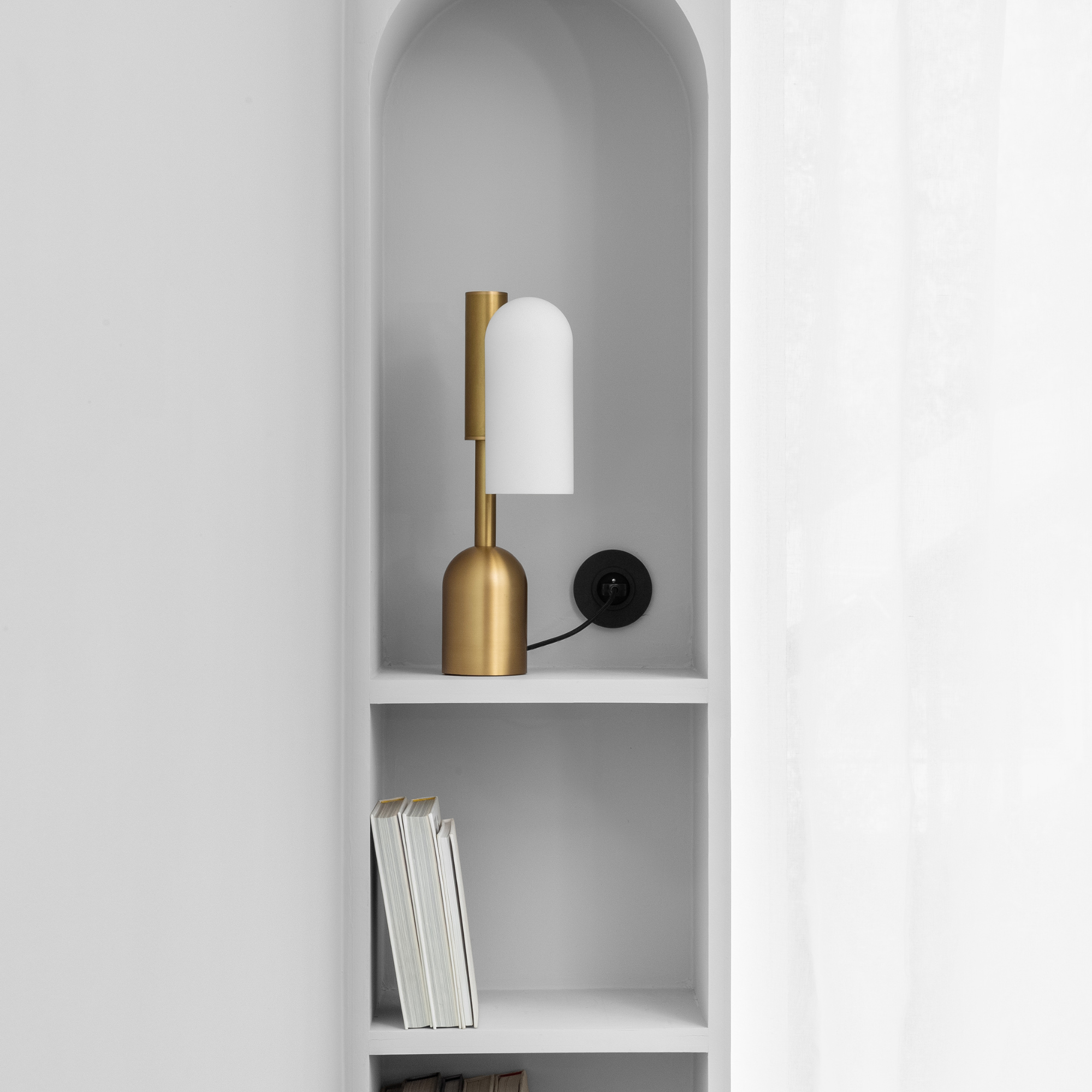 Schwung Odyssey 1 Table Lamp - Opal Mat Glass