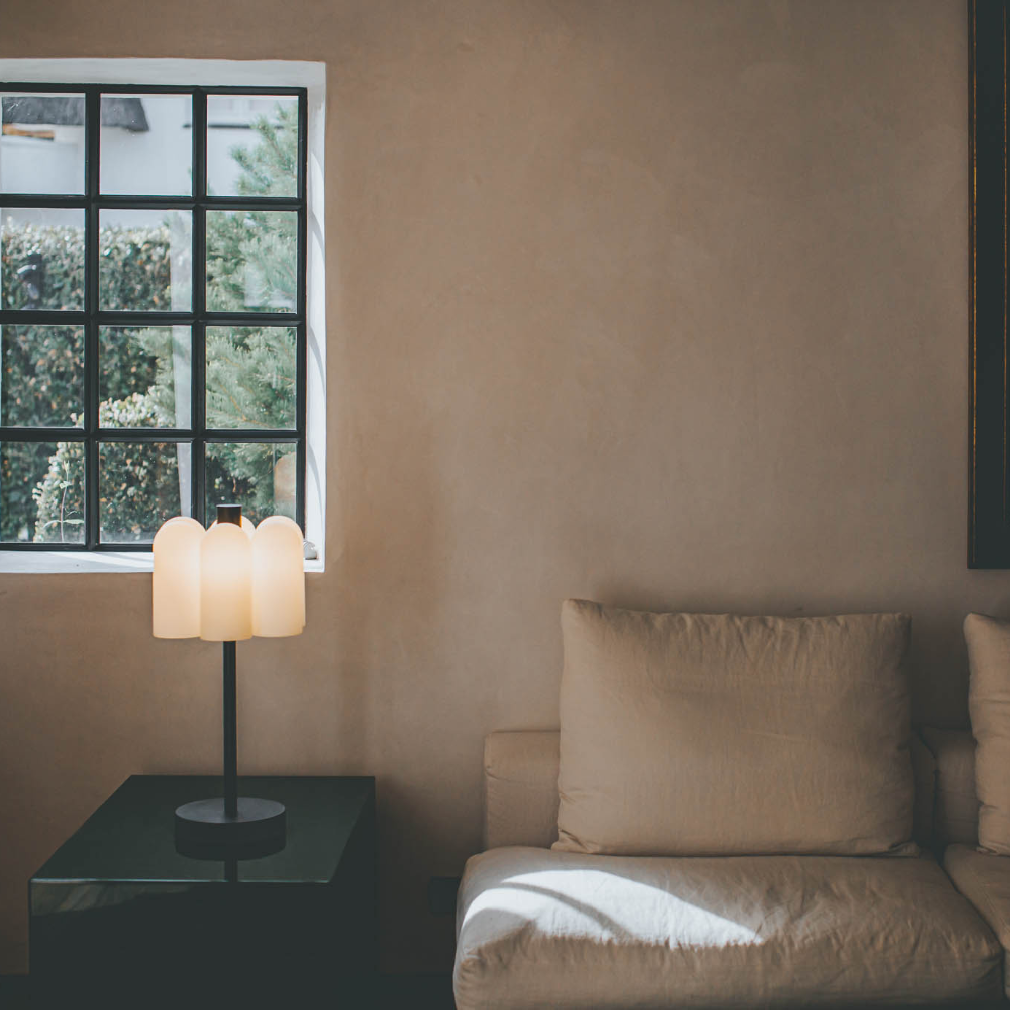 Schwung Odyssey 6 Table Lamp - Opal Mat Glass