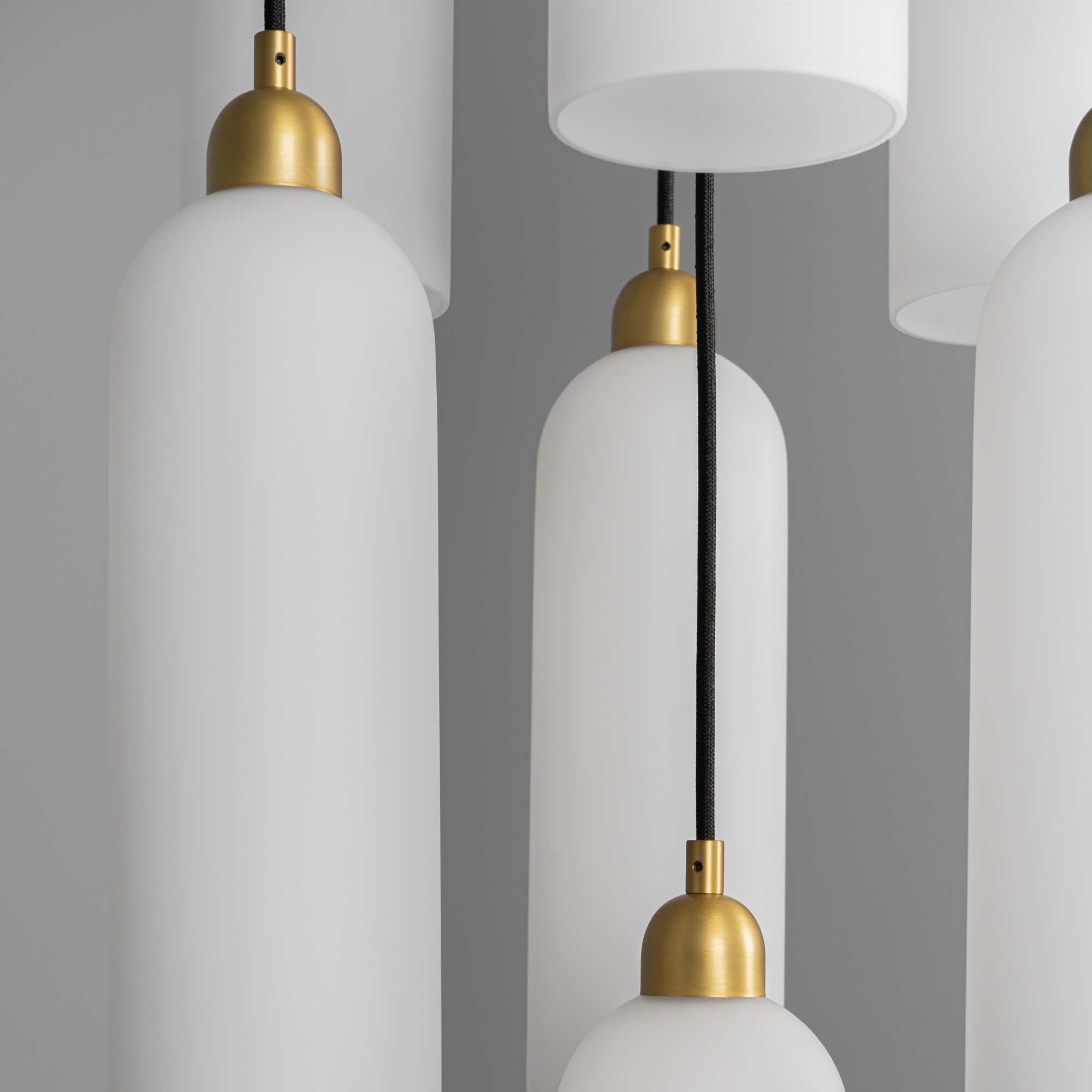 Schwung Odyssey Cluster 13 Light Chandelier - Opal Mat Glass