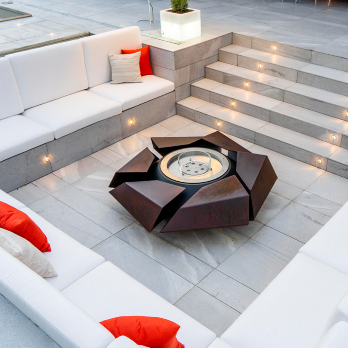 GlammFire Stravaganza Outdoor Fire Pit