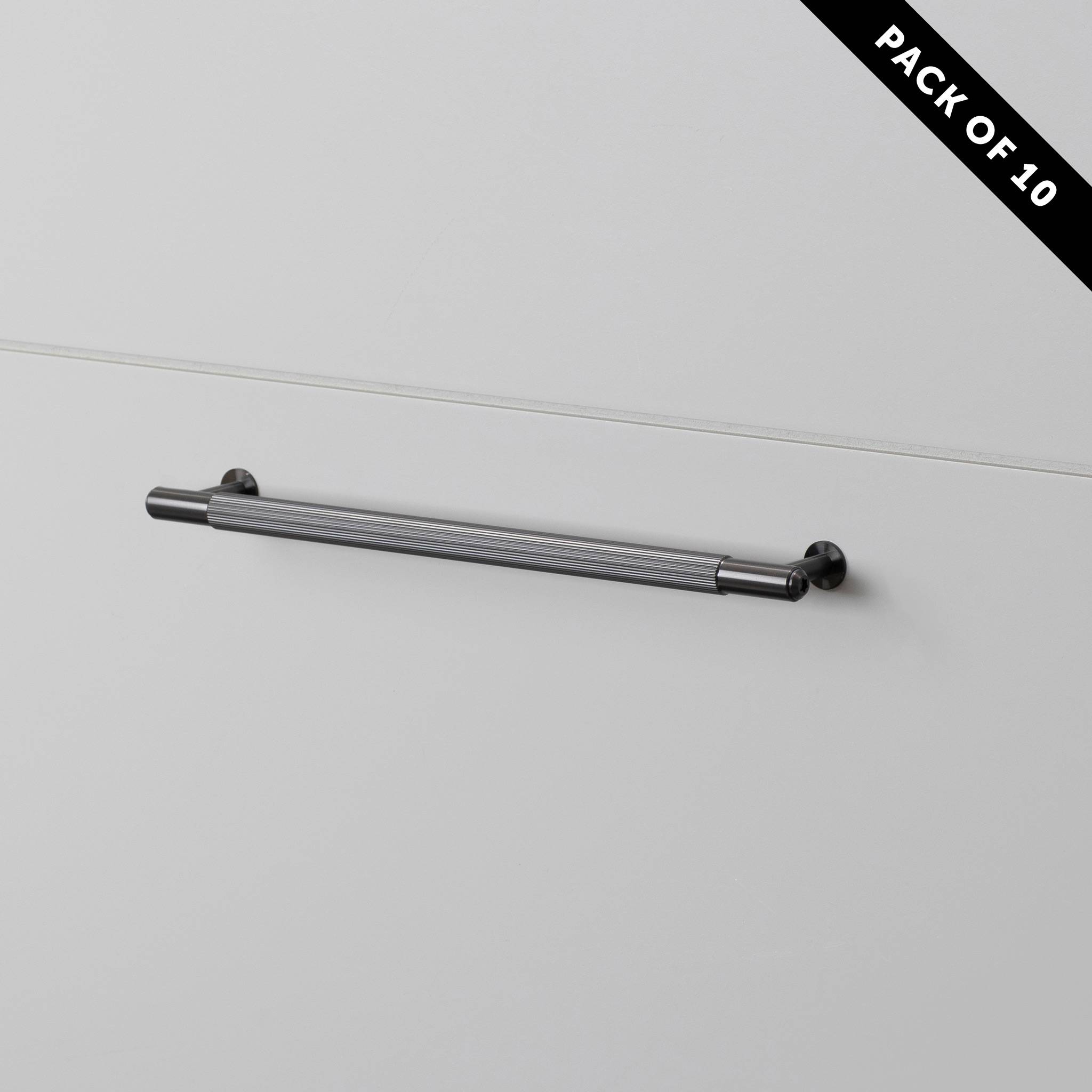 Buster + Punch Pull Bar - 10-Pack - Linear Knurl - Medium - Trade Pack