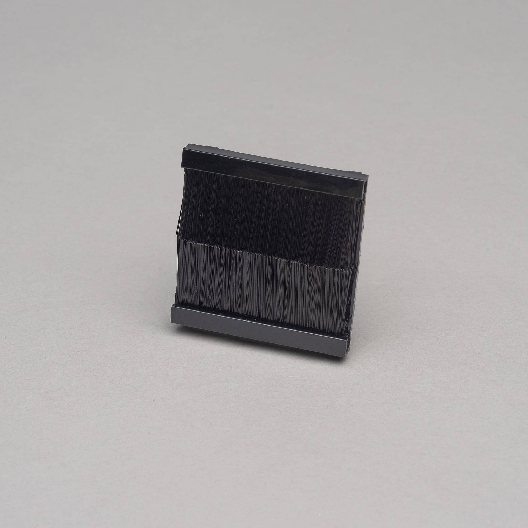 Buster + Punch Brush Flex Outlet Module - Black