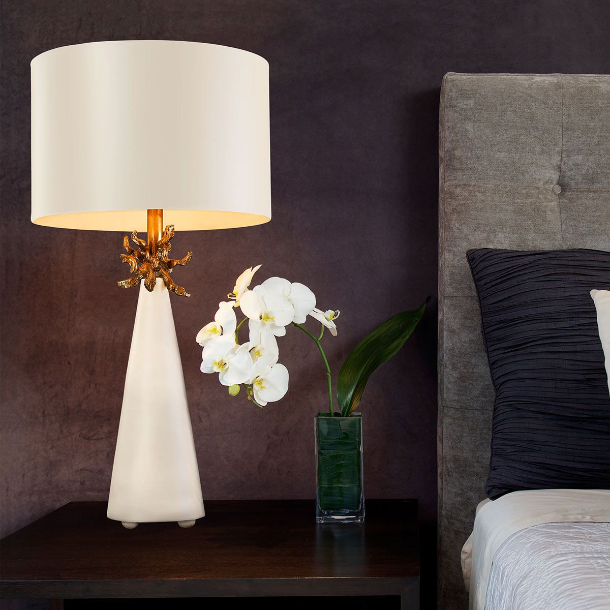 Flambeau Neo Single Table Lamp - White
