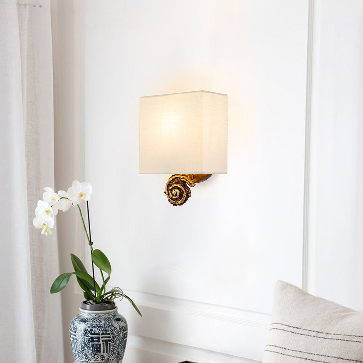 Flambeau Swirl 1 Light Small Wall Light - Gold Leaf