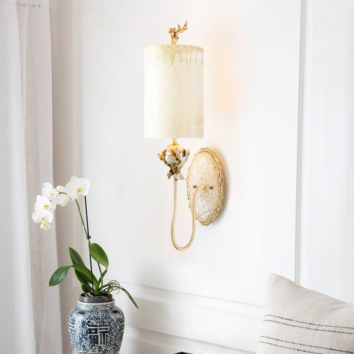 Flambeau Trellis Single Wall Light - Putty Patina & Silver Leaf