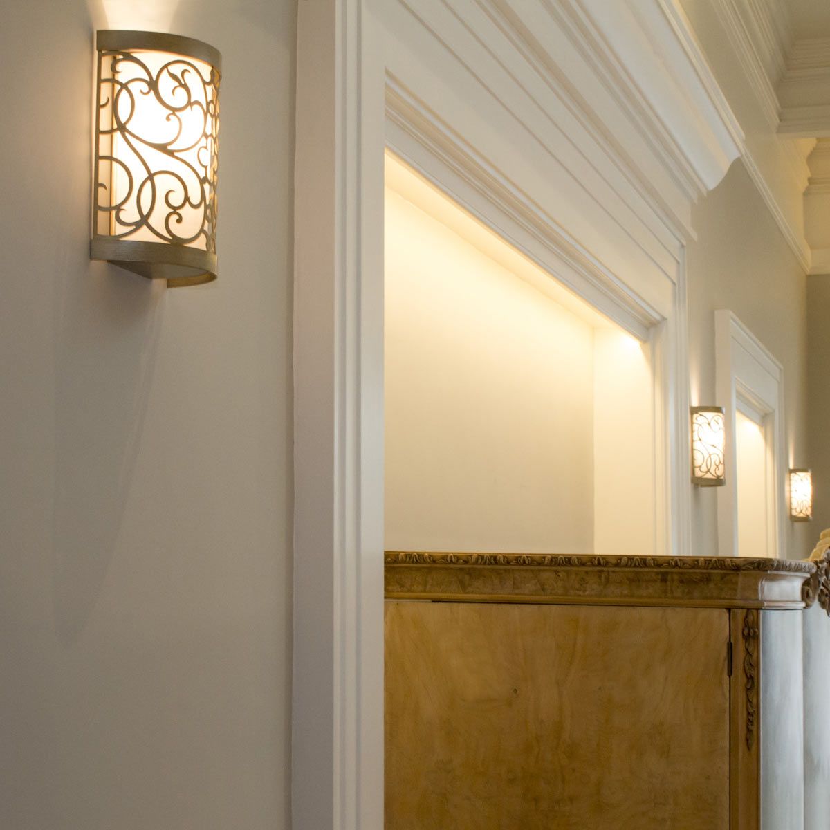 Feiss Arabesque Single Wall Light - Silver Leaf Patina