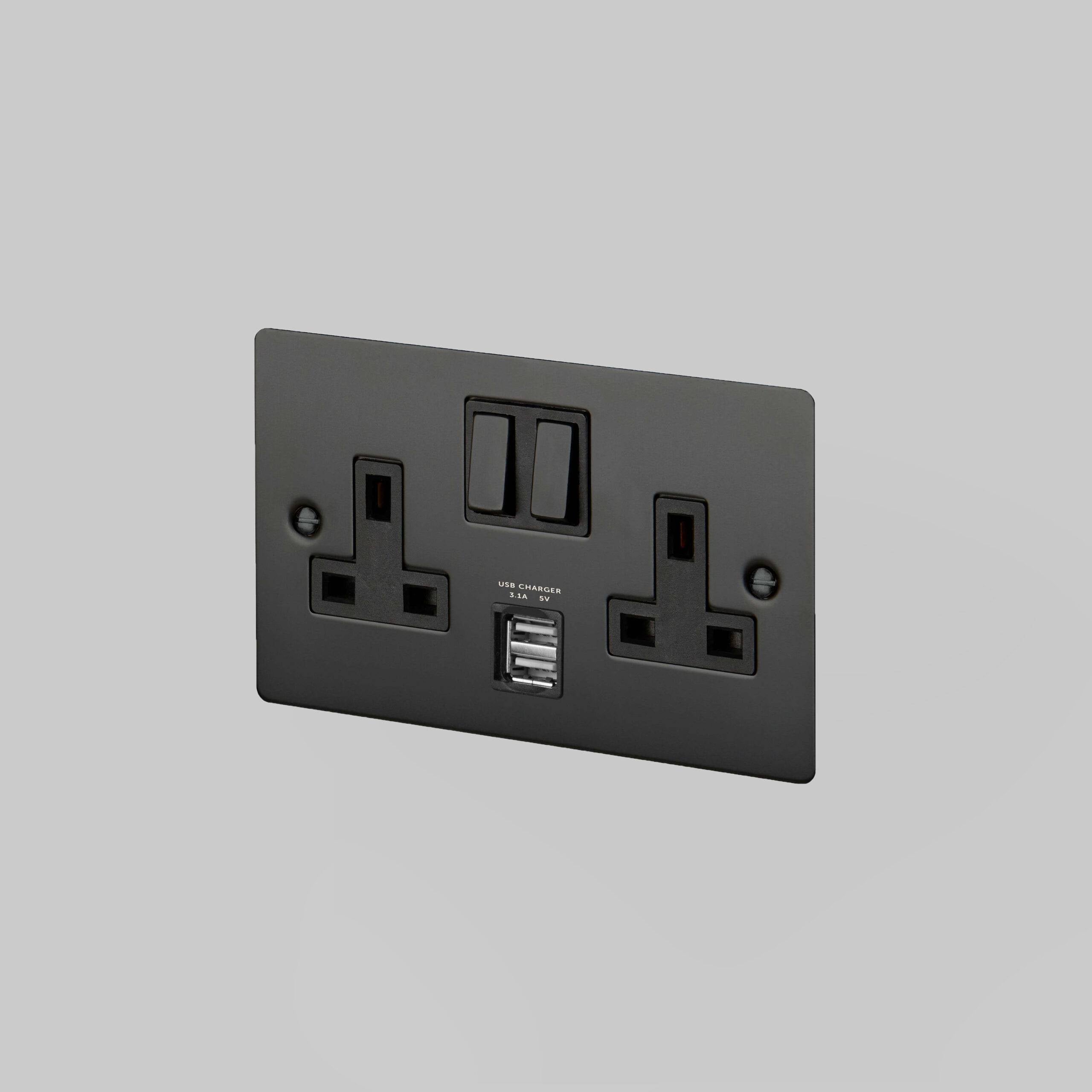 Buster + Punch 2G UK Plug Socket USB