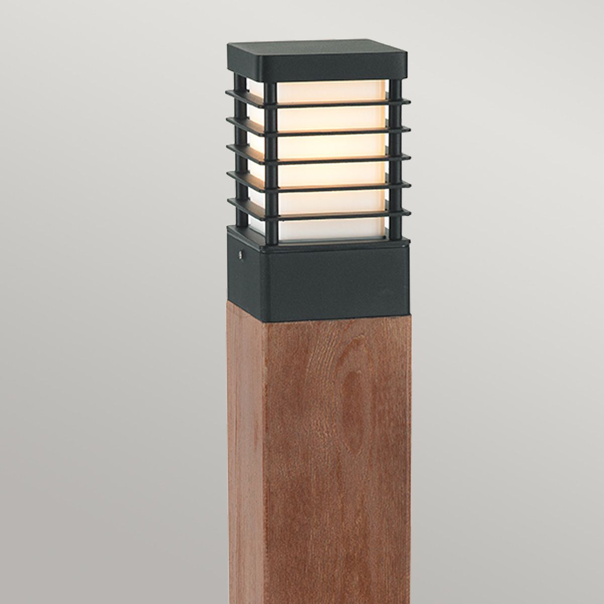 Norlys Halmstad Single Large Wooden Bollard - Black