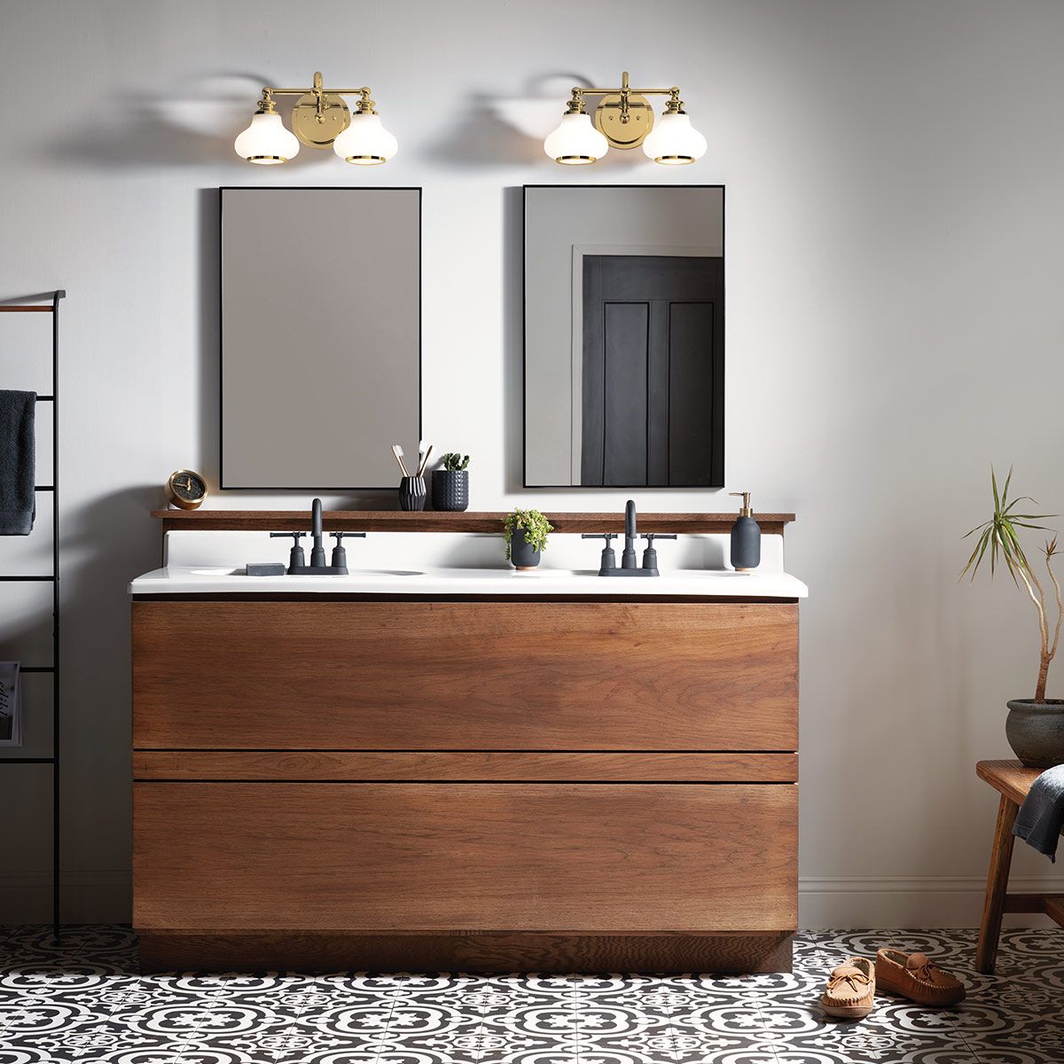 Hinkley Ainsley 2 Light Wall Light - Burnished Brass