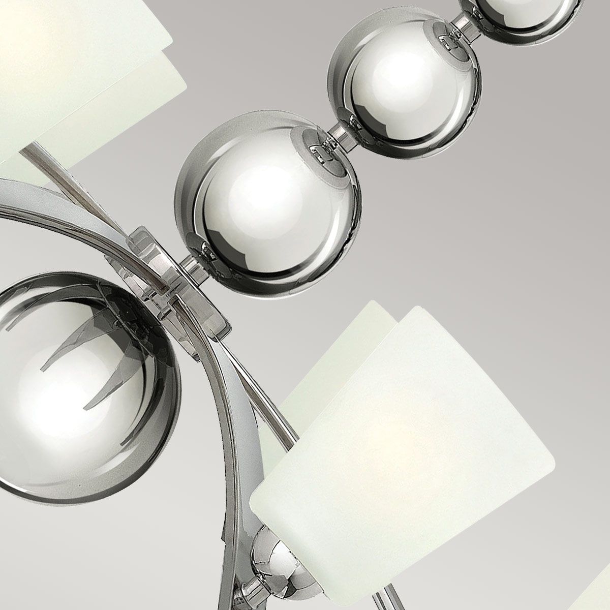 Hinkley Zelda 8 Light Chandelier - Polished Nickel