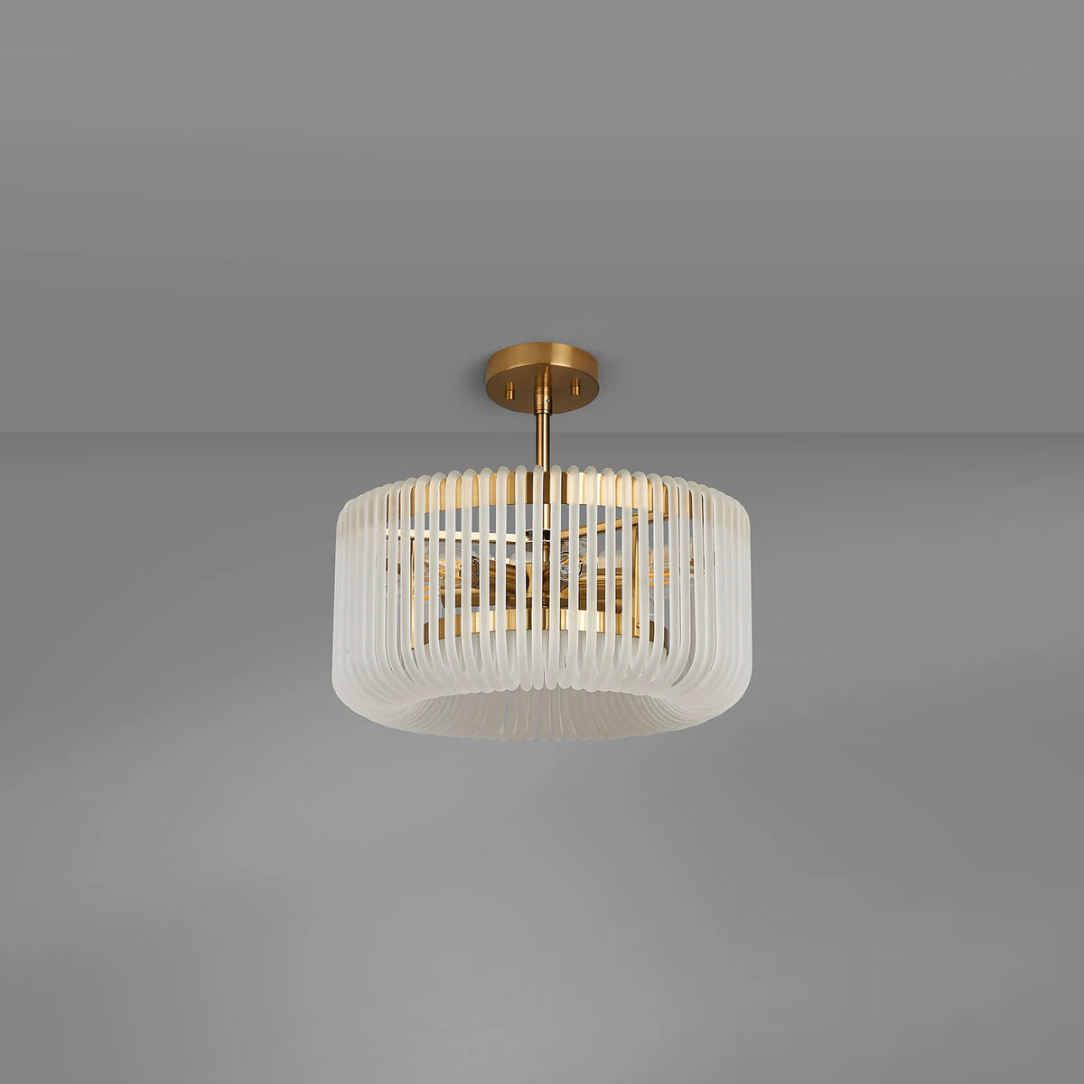 Fabula Hutton Round Pendant Light – 40 cm – Brass & Frosted Glass