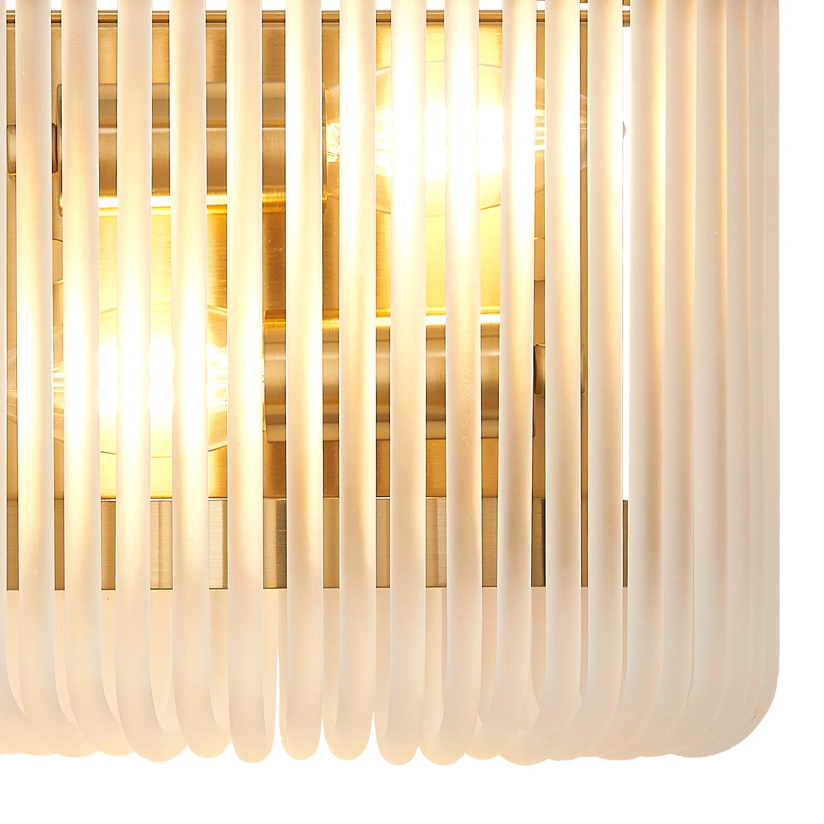Fabula Hutton 22 x Small Wall Light – 22 cm – Brass & Frosted Glass