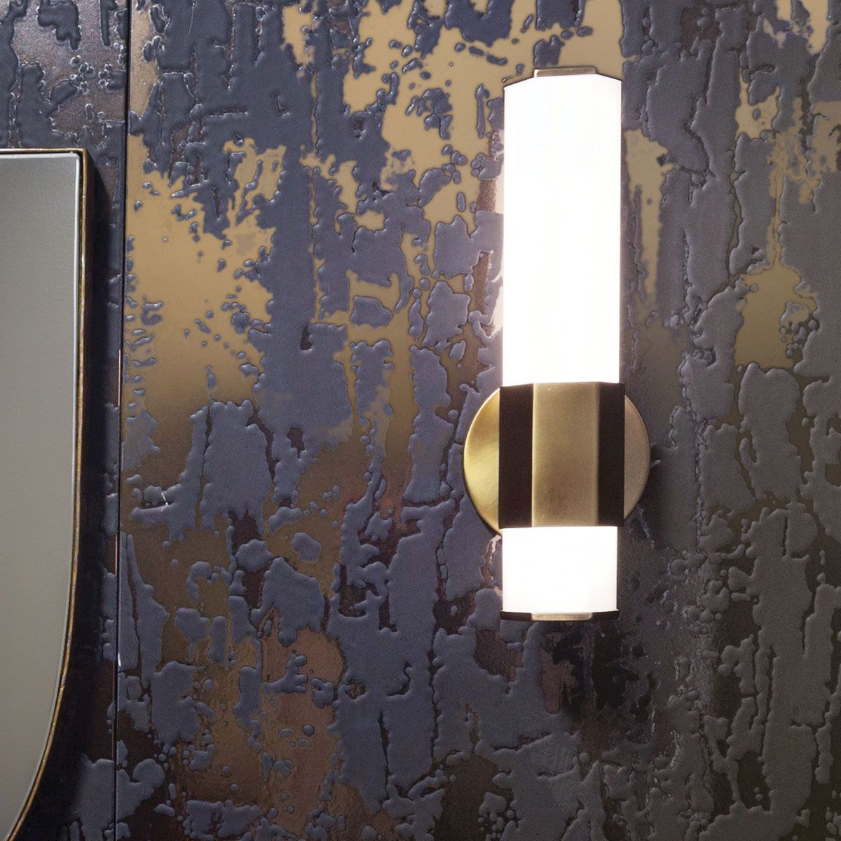 Quintiesse Facet Single LED Bathroom Wall Light - Heritage Brass