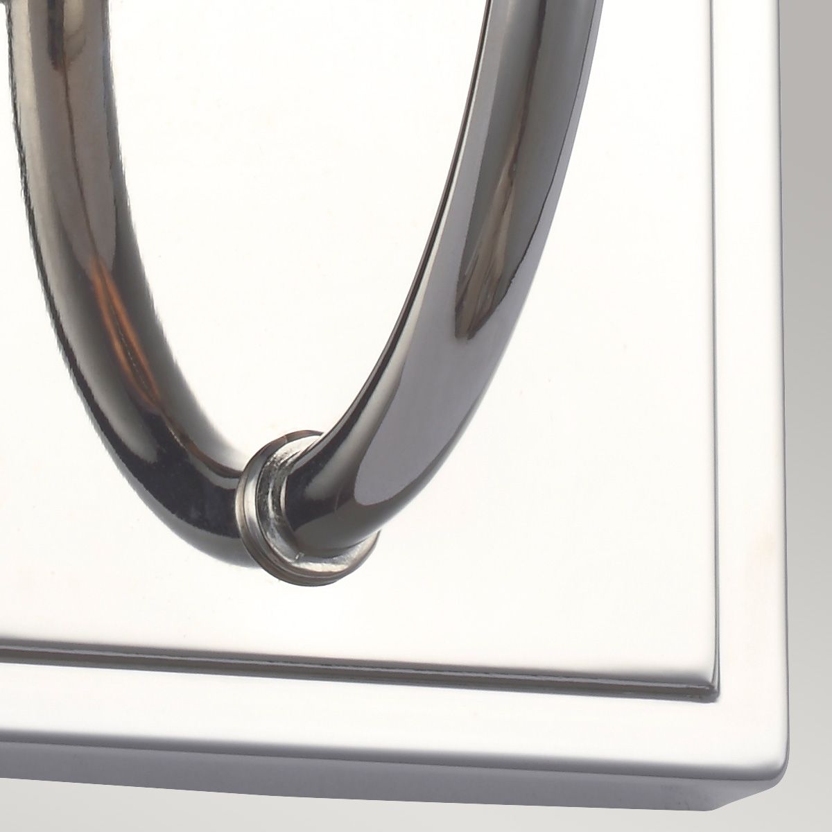 Quintiesse Felixstowe Single Bathroom Wall Light - Scallop Shade