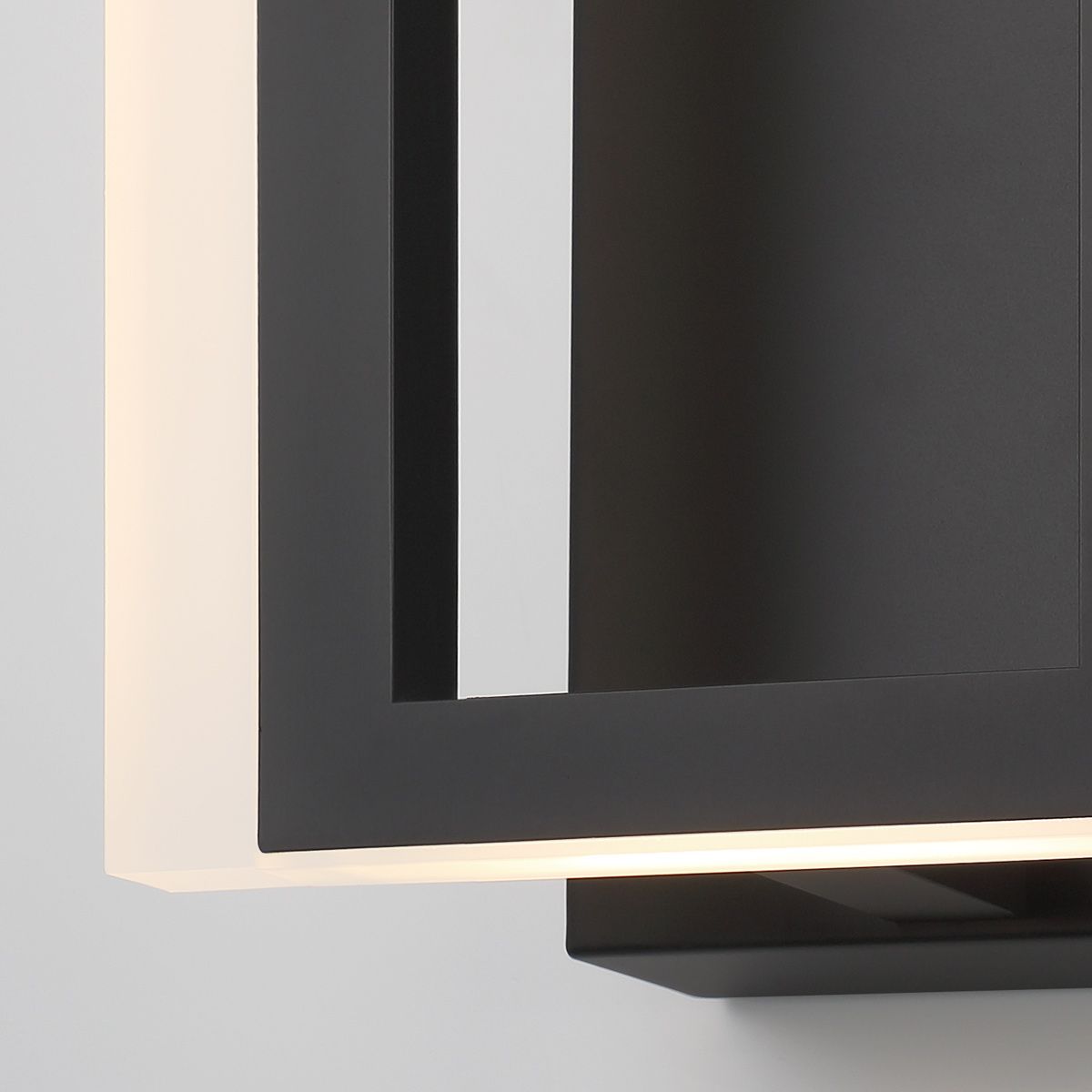 Quintiesse Inizio Wall Light - Matte Black