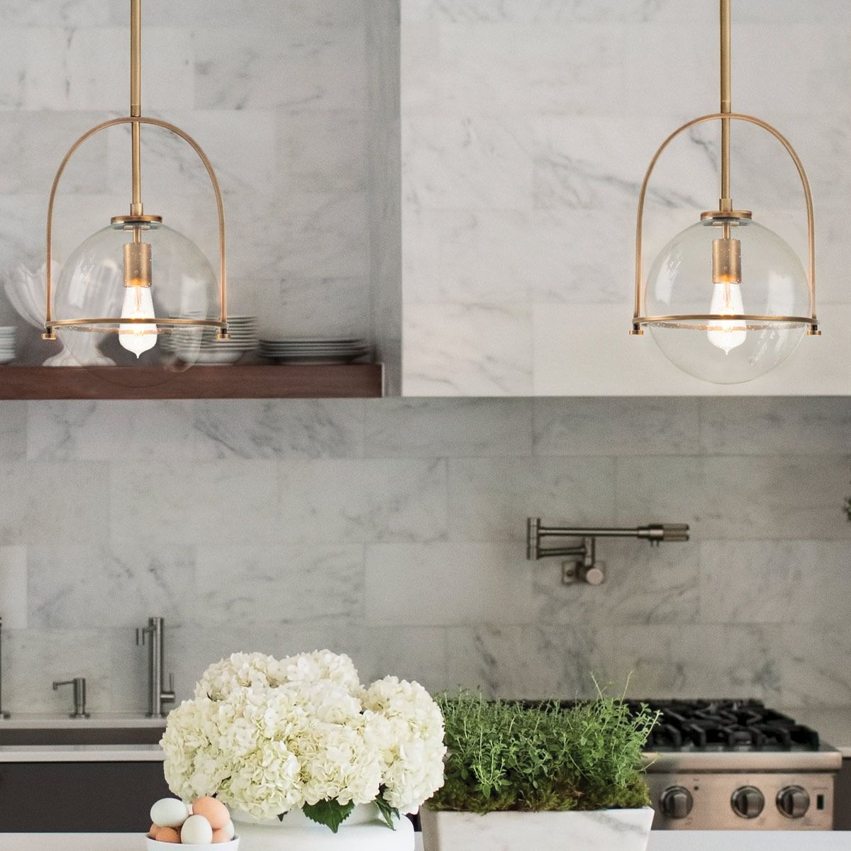 Quintiesse Somerset Single Medium Pendant - Clear - Heritage Brass