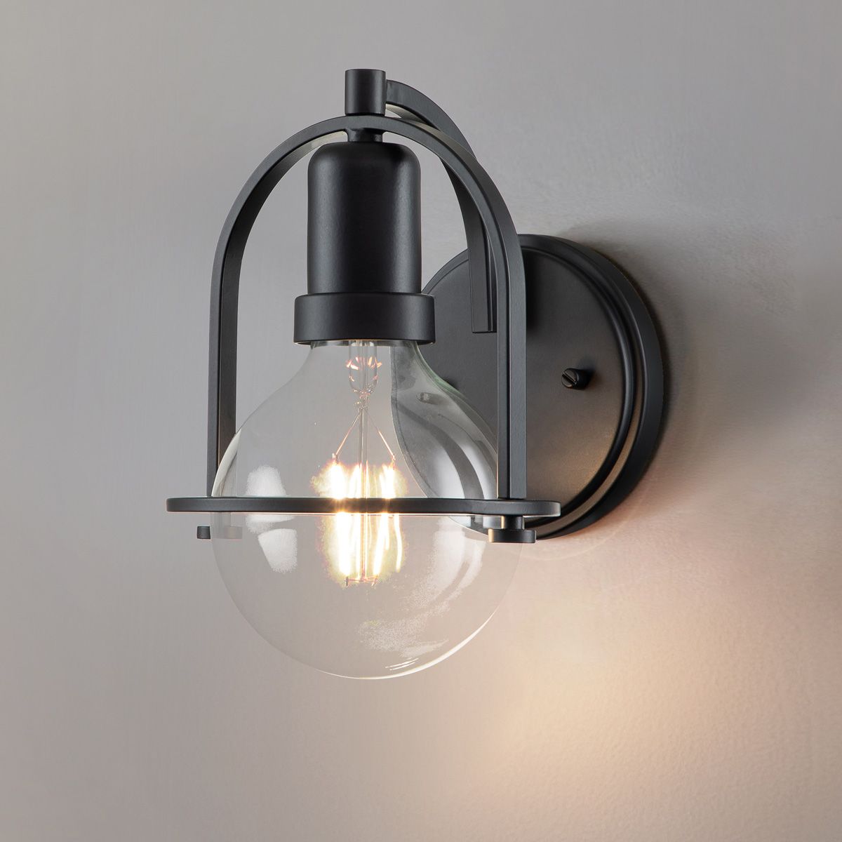 Quintiesse Somerset Single Wall Light - Clear - Black