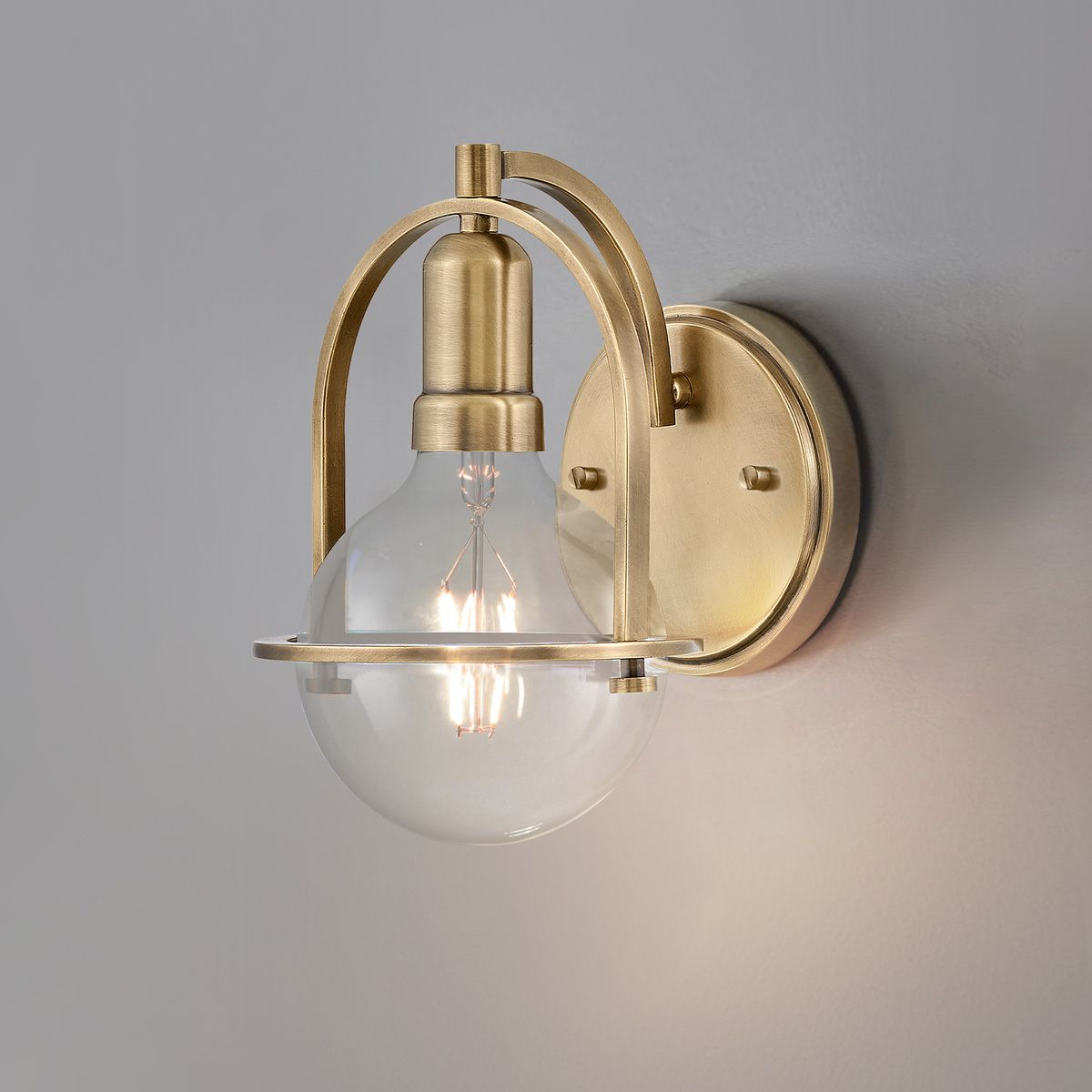 Quintiesse Somerset Single Wall Light - Clear - Heritage Brass