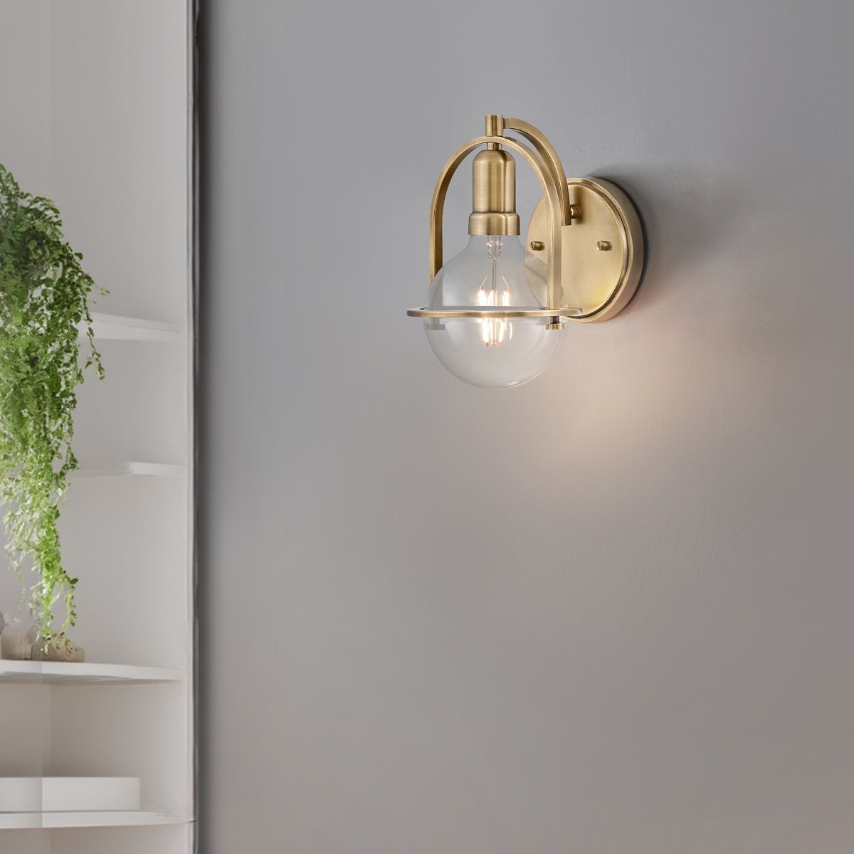 Quintiesse Somerset Single Wall Light - Clear - Heritage Brass