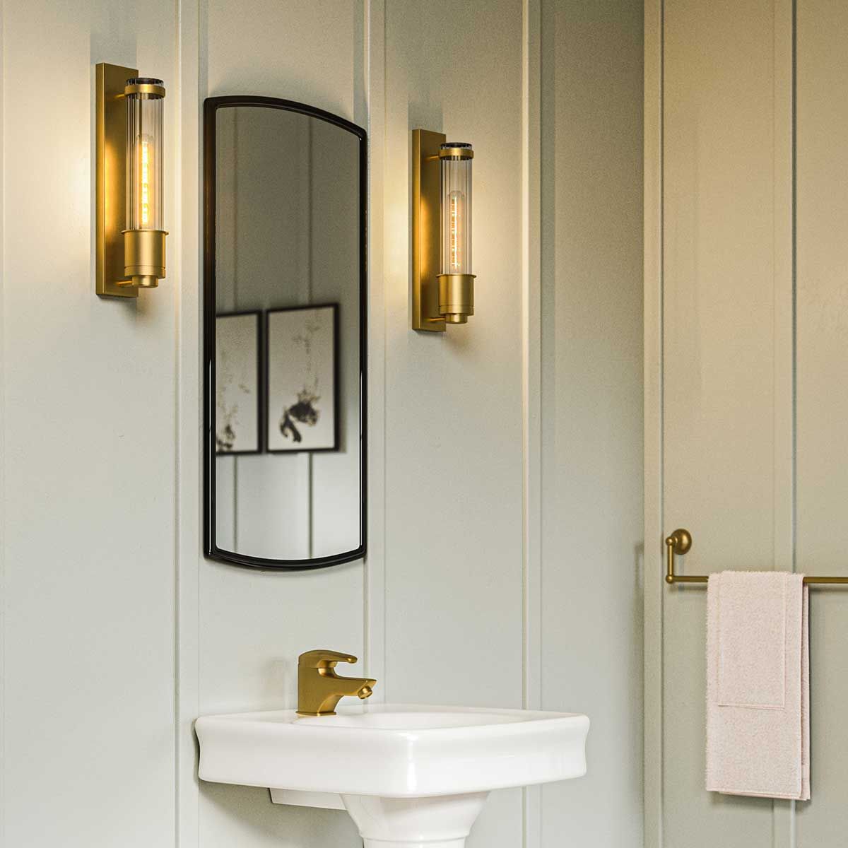 Quintiesse Wellington Single Bathroom Wall Light - Aged Brass