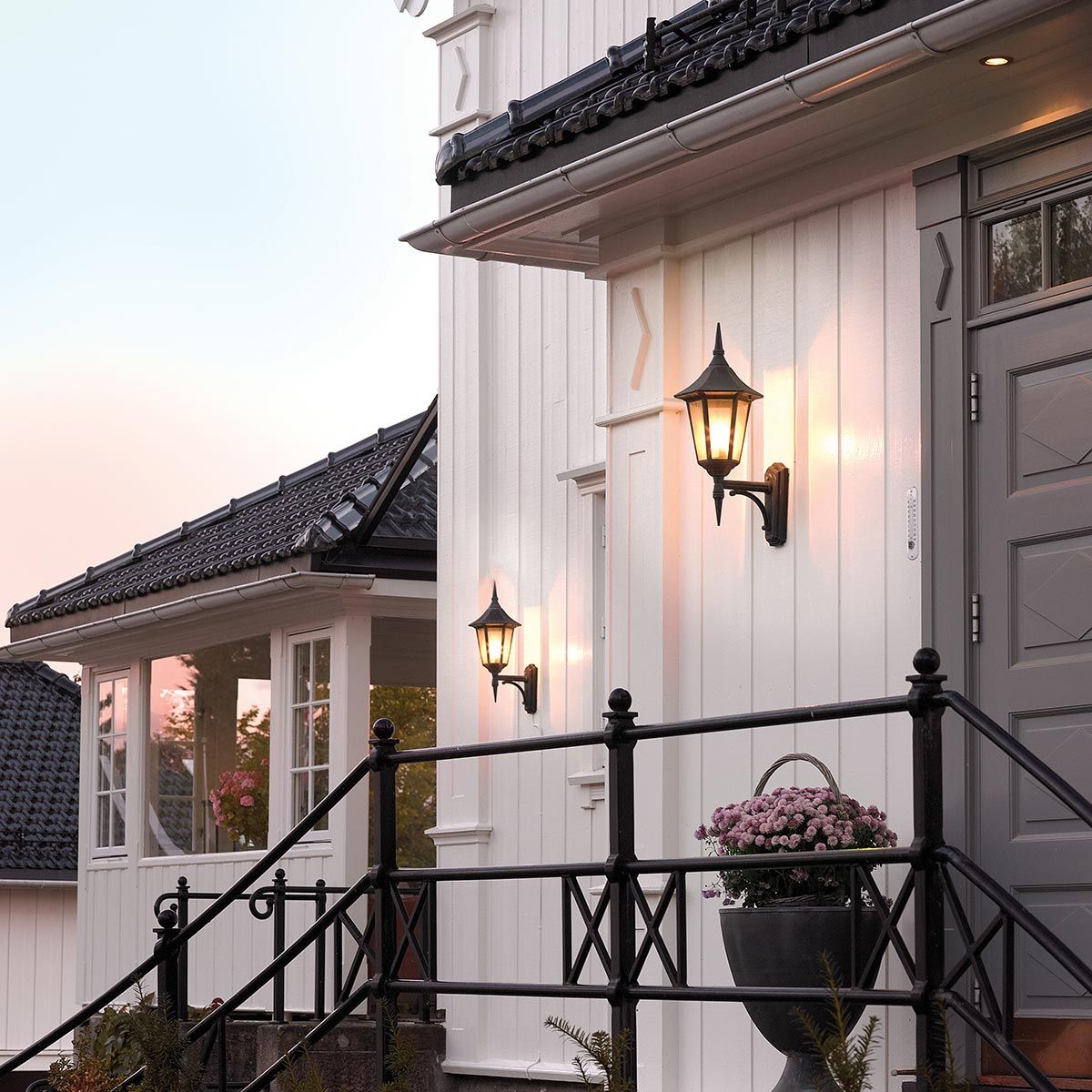 Norlys Valencia Single Up Lantern - Black