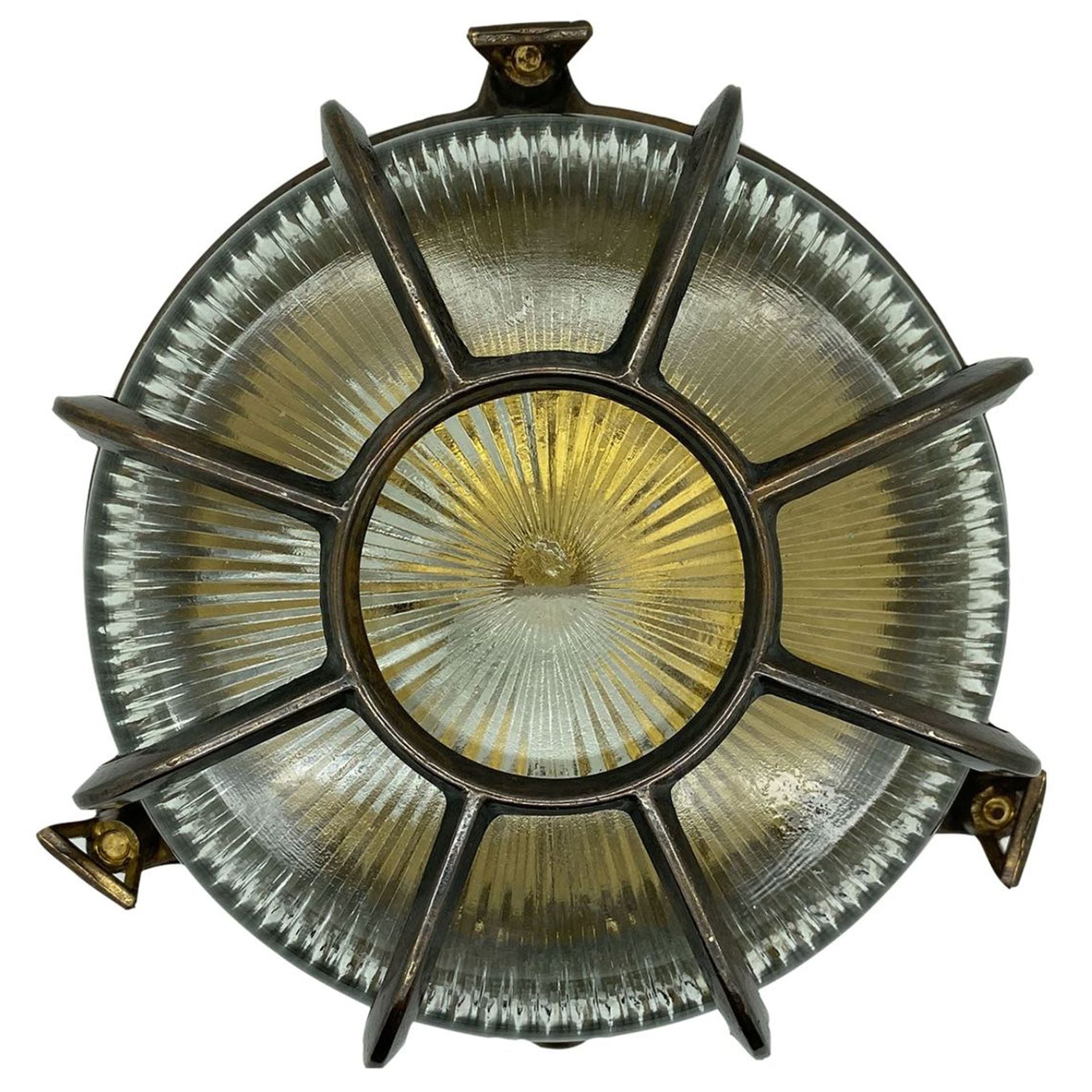 Navigator Extra Large Radial Porthole Bulkhead Wall Light - Antique Brass