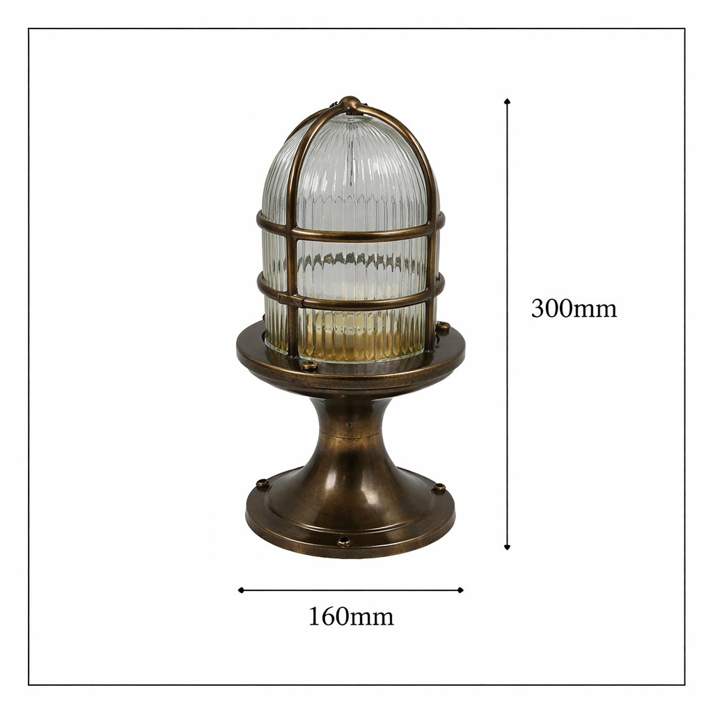 Navigator Wellington Grand Post Lantern - Antique Brass