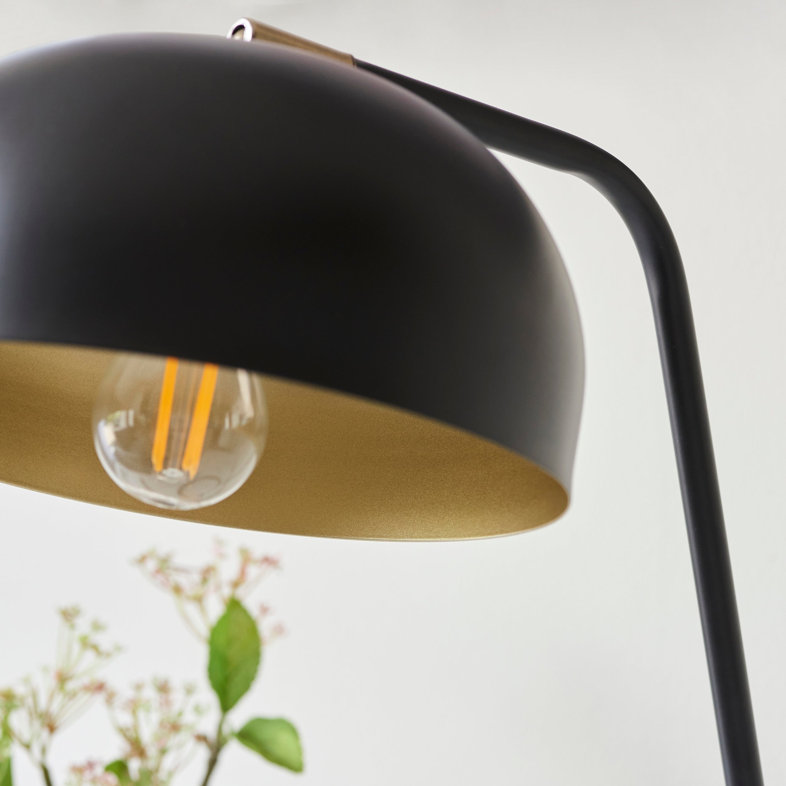 Endon Brair New Single Table Light - Matt Black & Antique Brass Paint
