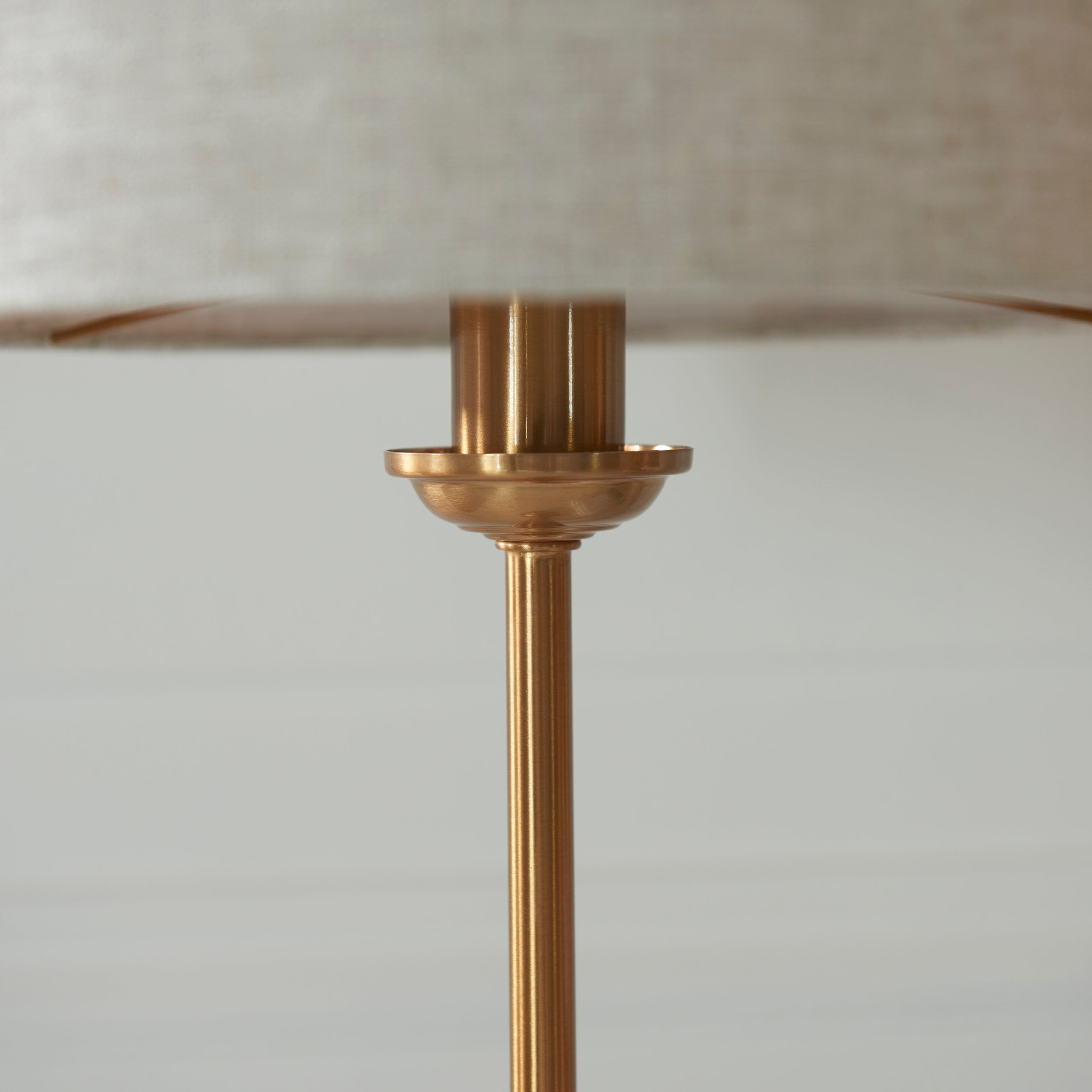 Endon Highclere Single Light Table Lamp - Vintage Brass & Natural Linen